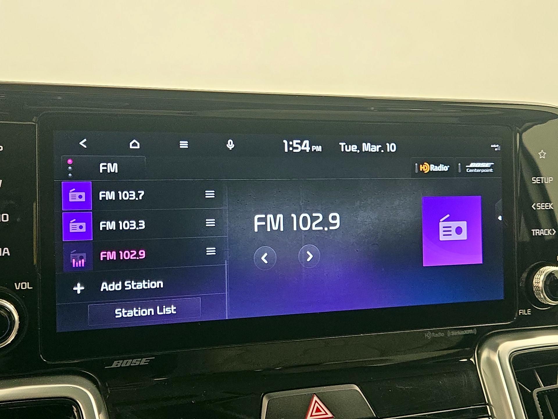 Thumbnail: 2023 Kia Sorento - 15