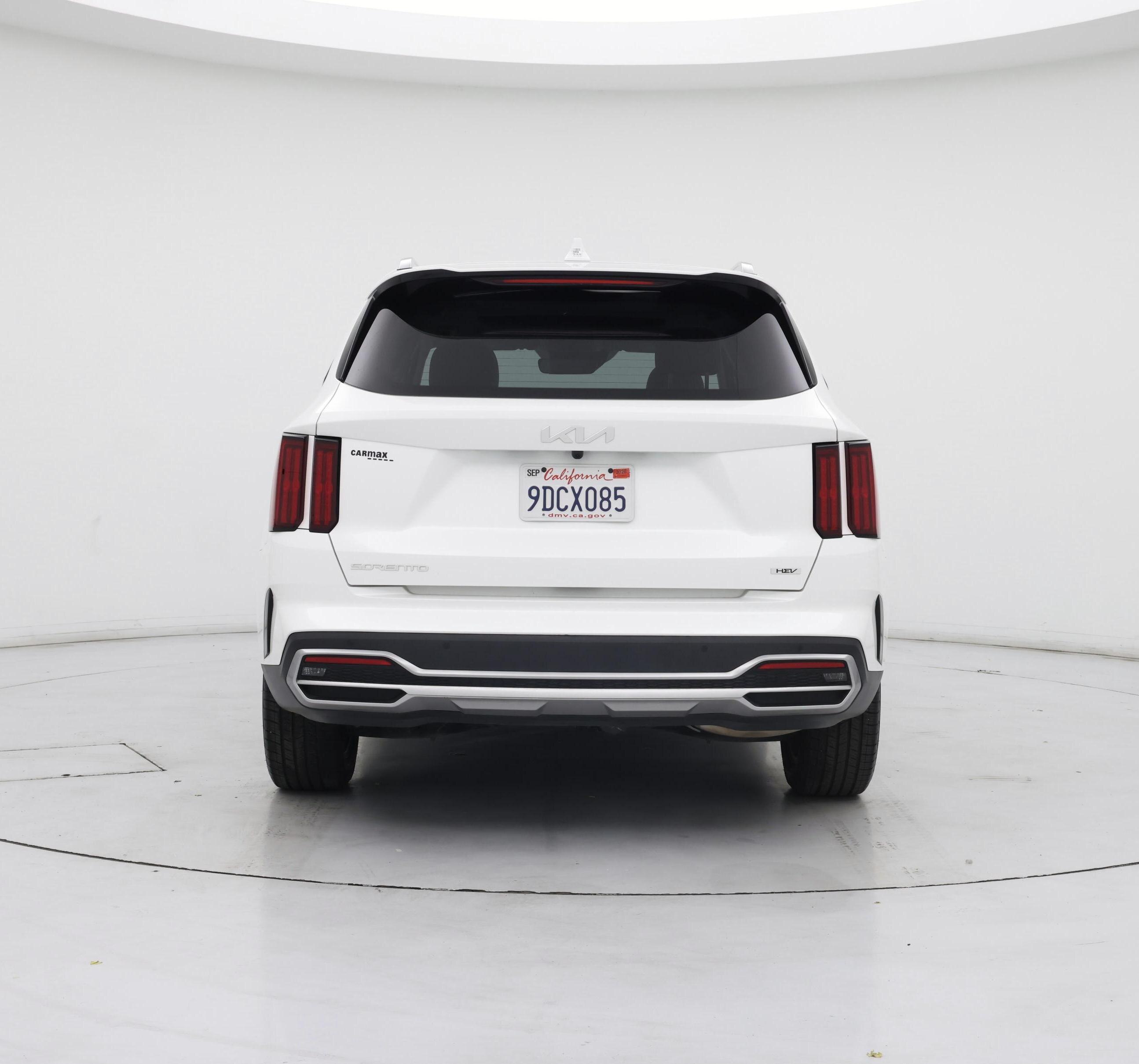 Thumbnail: 2023 Kia Sorento - 6