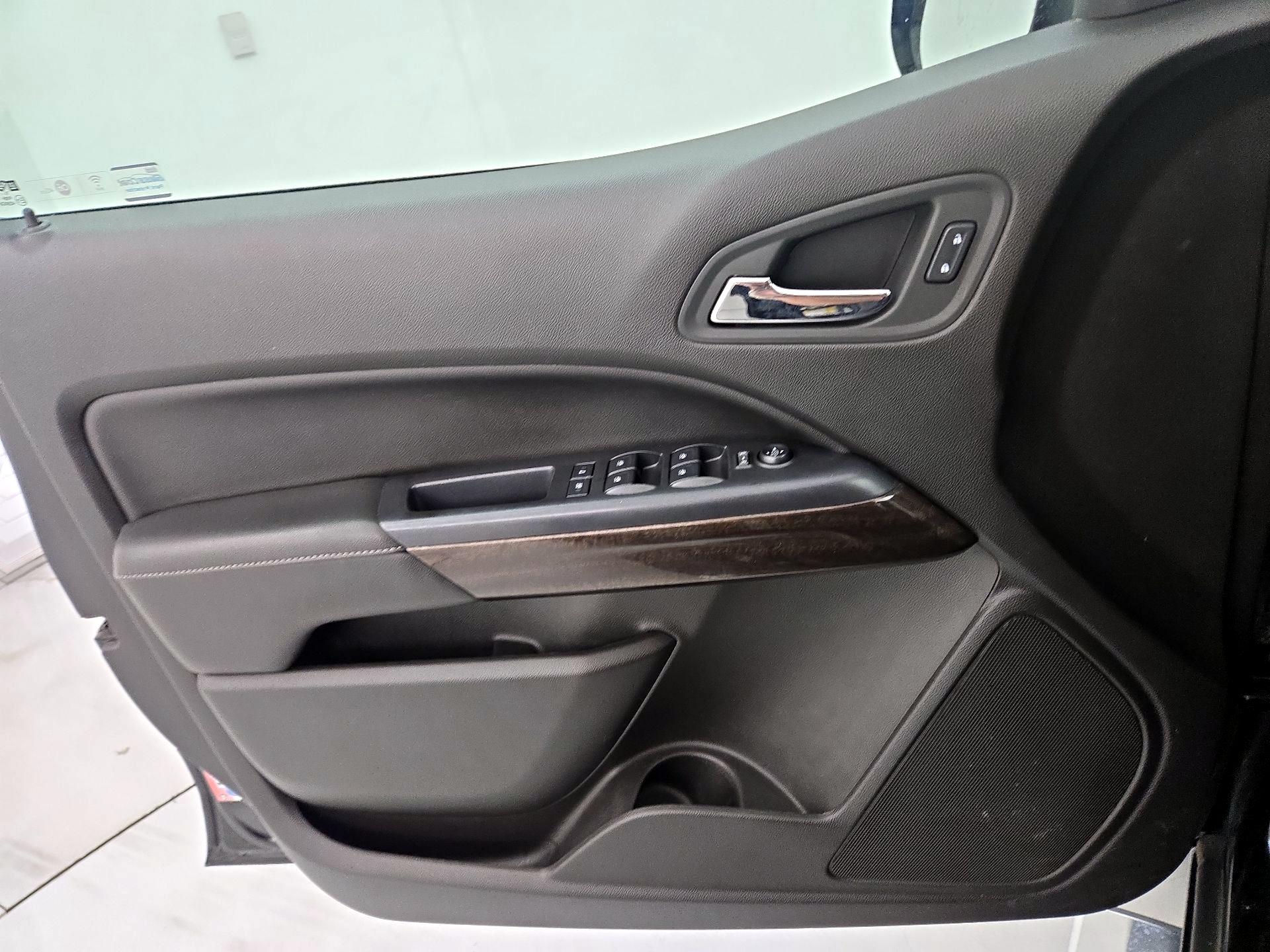 Thumbnail: 2016 GMC Canyon - 12