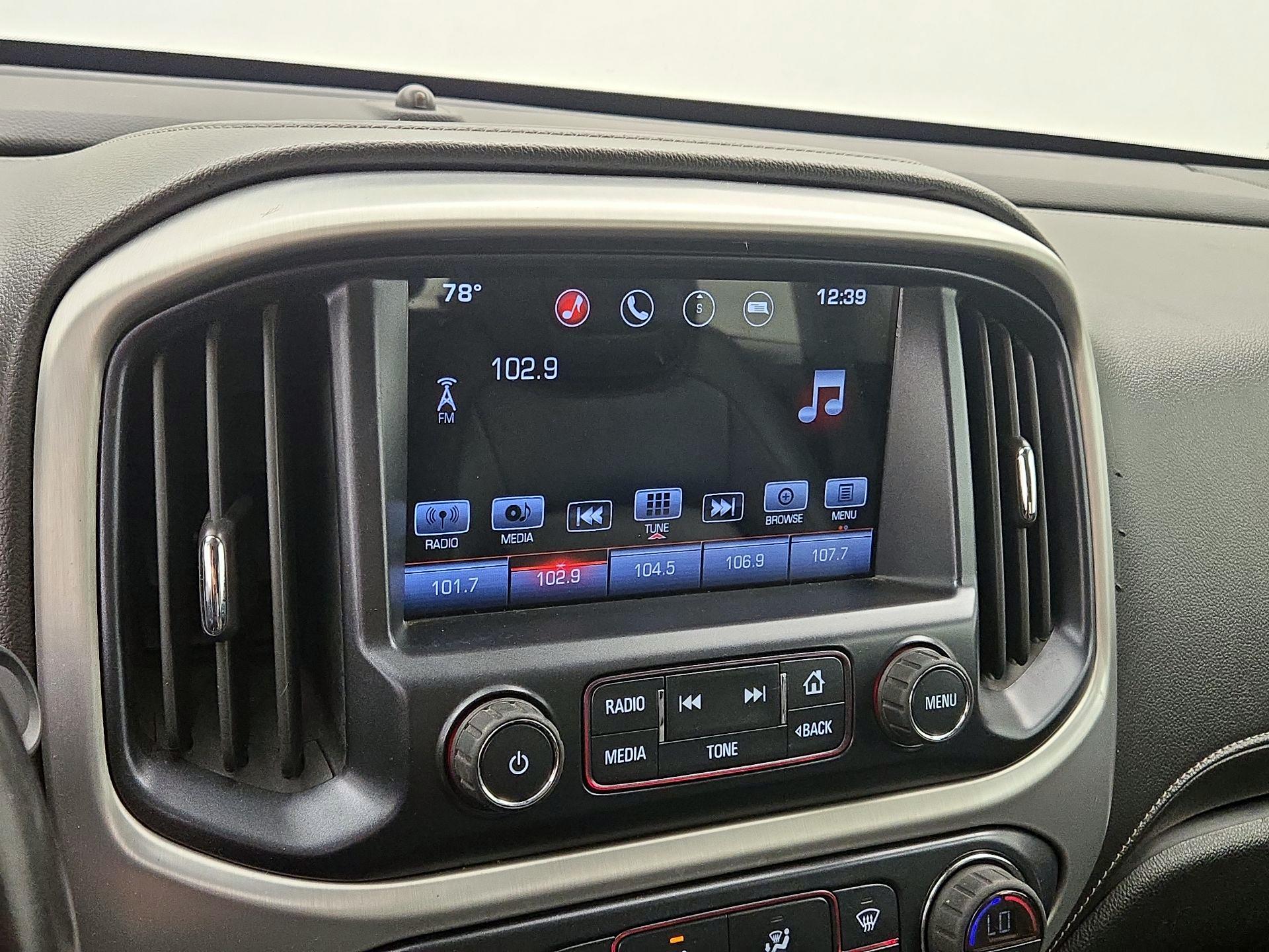 Thumbnail: 2016 GMC Canyon - 15