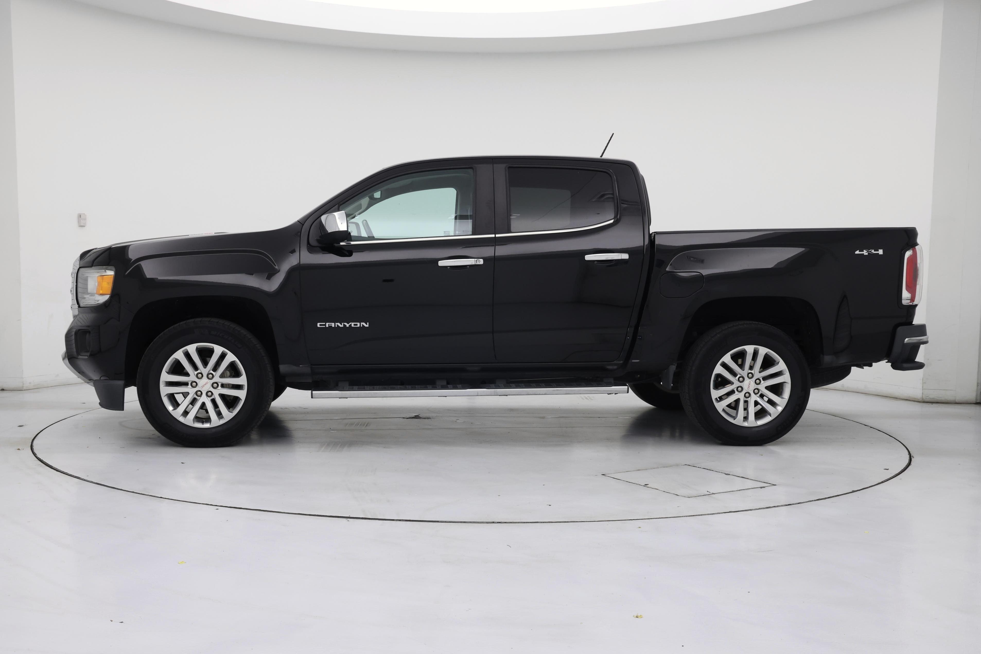 Thumbnail: 2016 GMC Canyon - 3