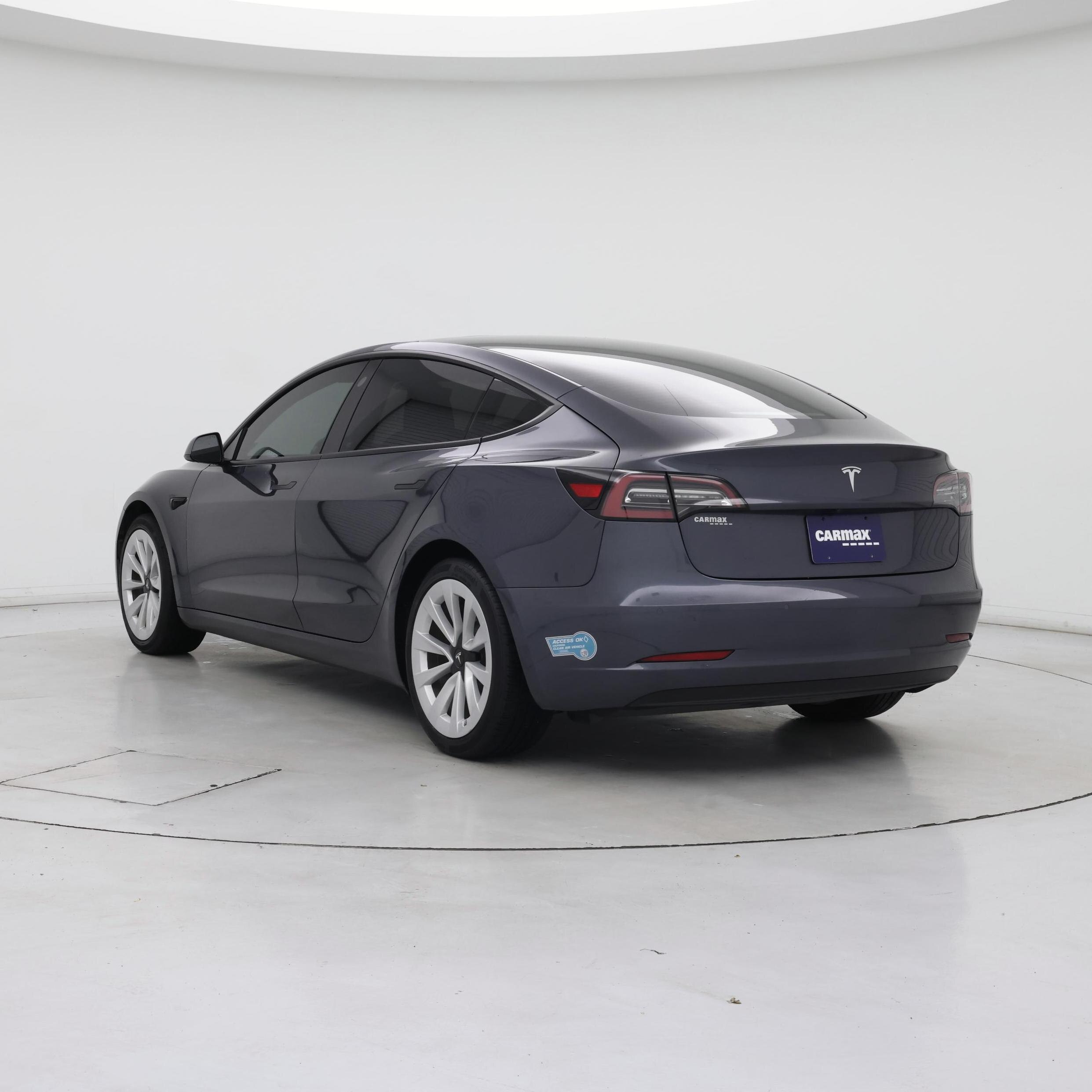 Thumbnail: 2022 Tesla Model 3 - 2