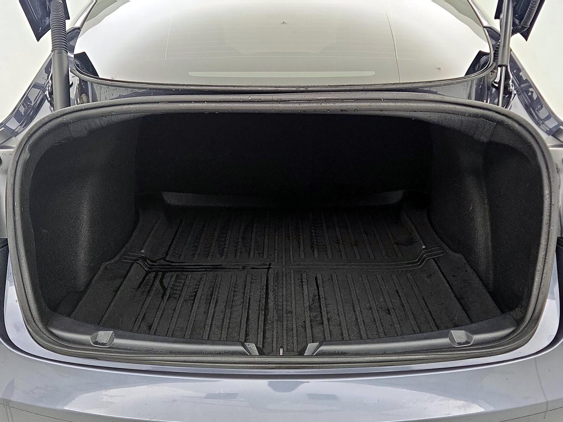 Thumbnail: 2022 Tesla Model 3 - 19