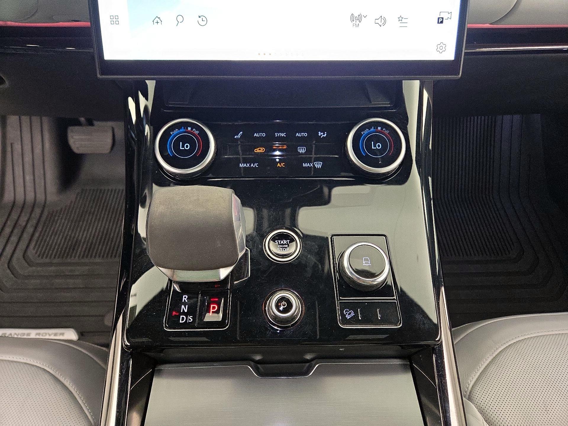 Thumbnail: 2023 Land Rover Range Rover Sport - 18