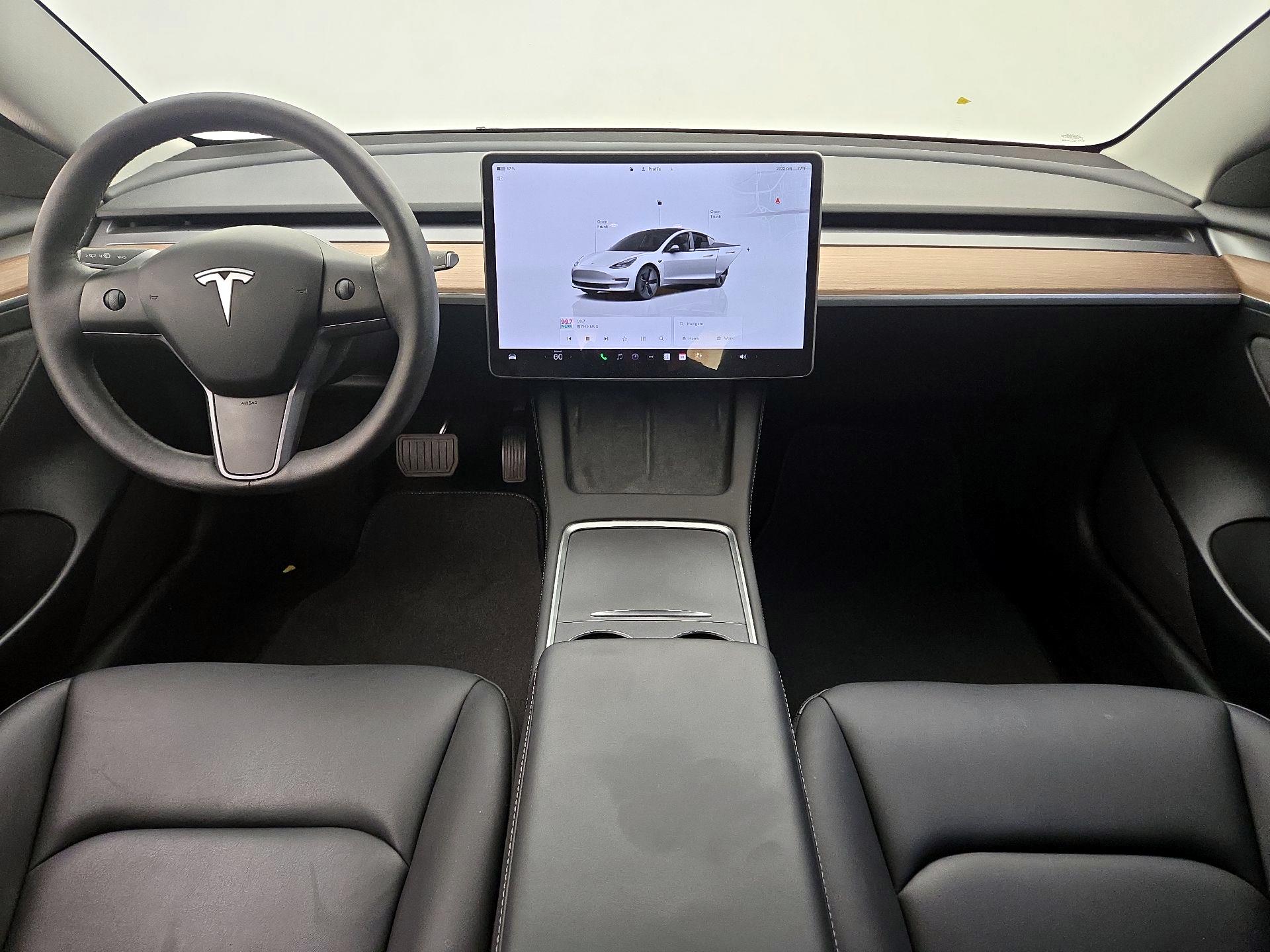 Thumbnail: 2023 Tesla Model 3 - 9