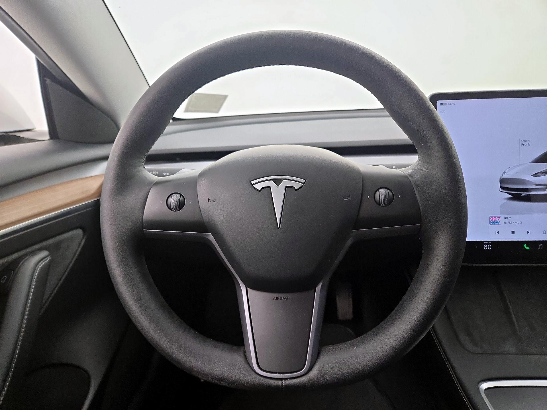 Thumbnail: 2023 Tesla Model 3 - 10