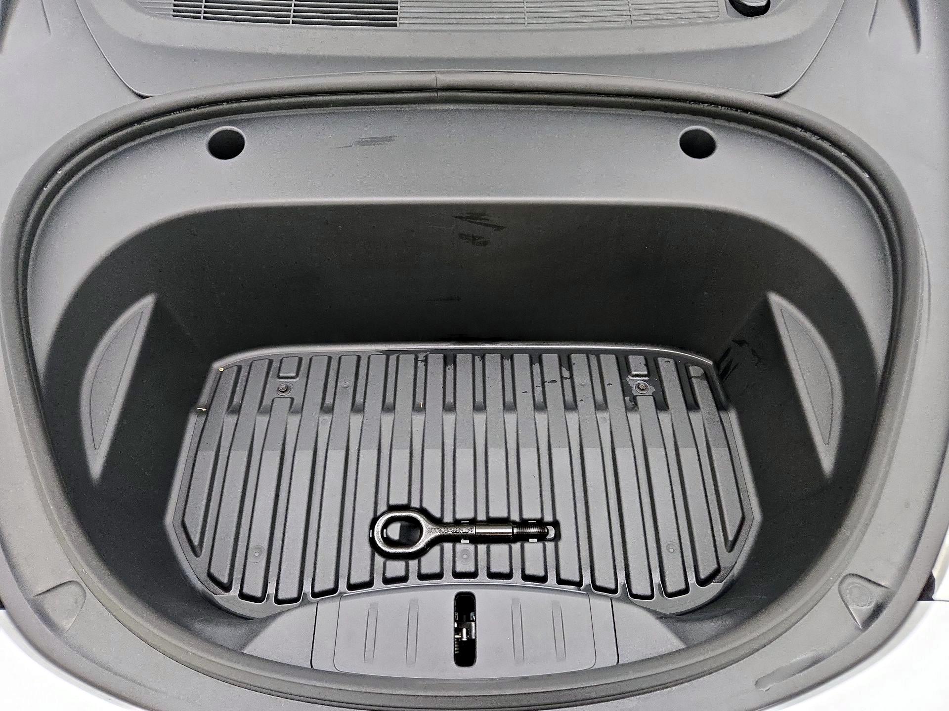 Thumbnail: 2023 Tesla Model 3 - 20