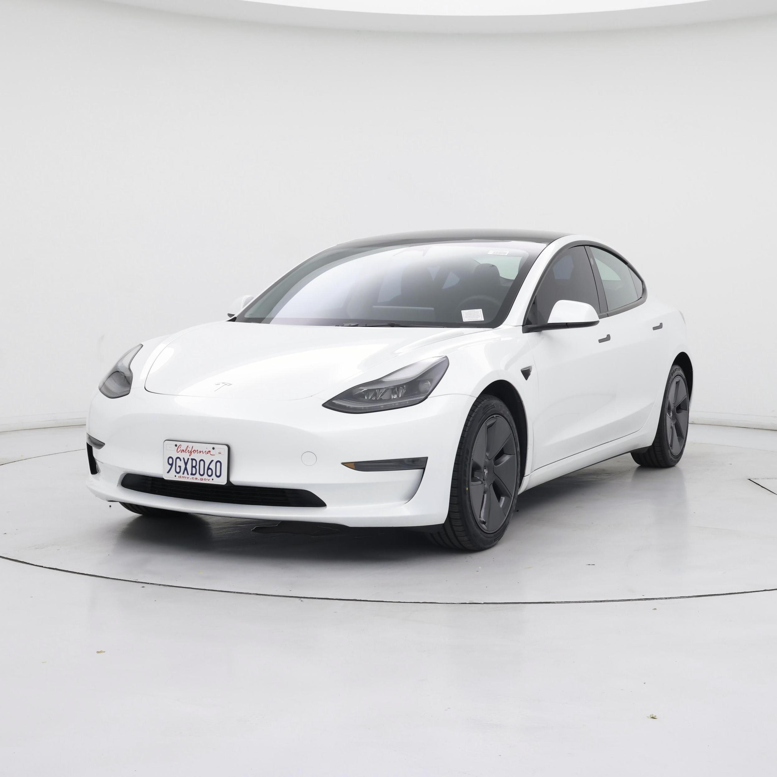 Thumbnail: 2023 Tesla Model 3 - 4