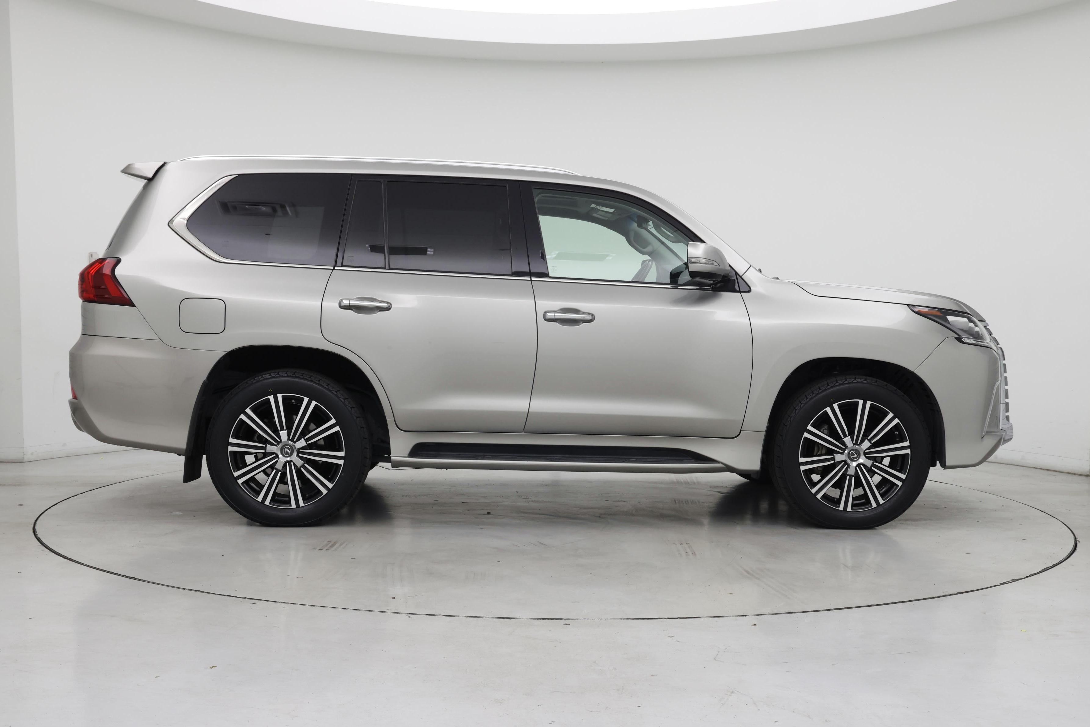 Thumbnail: 2021 Lexus LX - 7