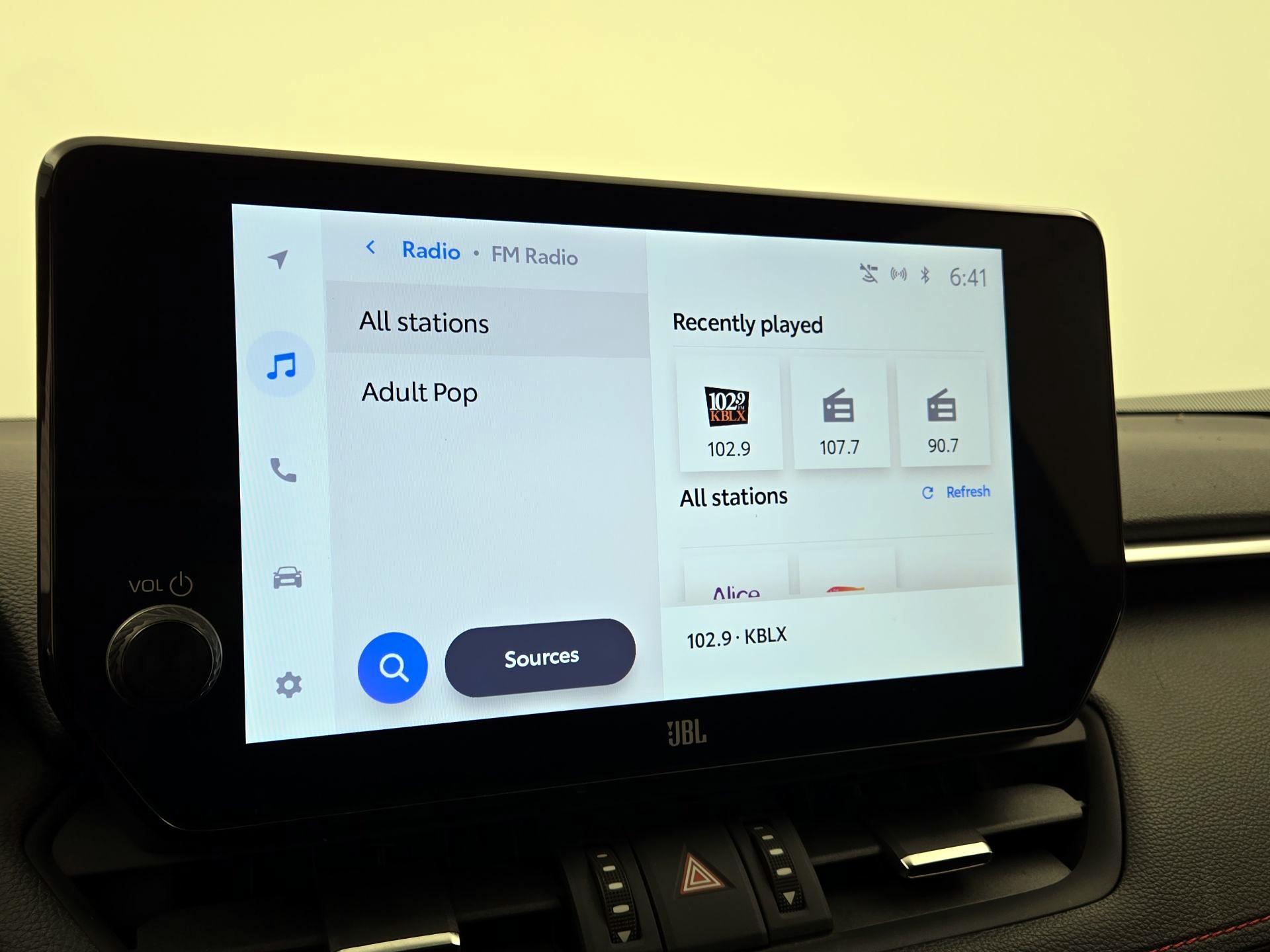 Thumbnail: 2023 Toyota RAV4 - 15