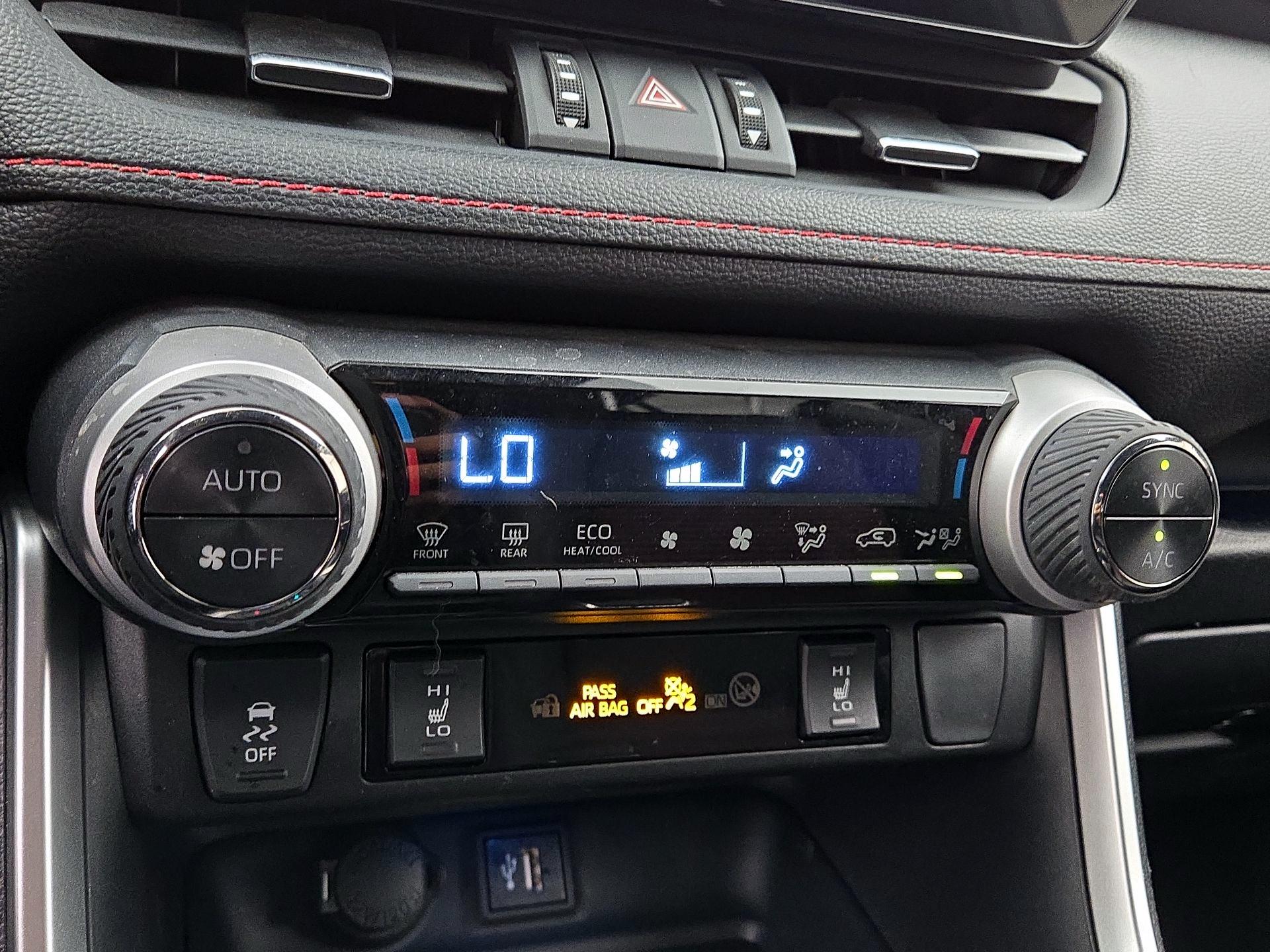 Thumbnail: 2023 Toyota RAV4 - 16