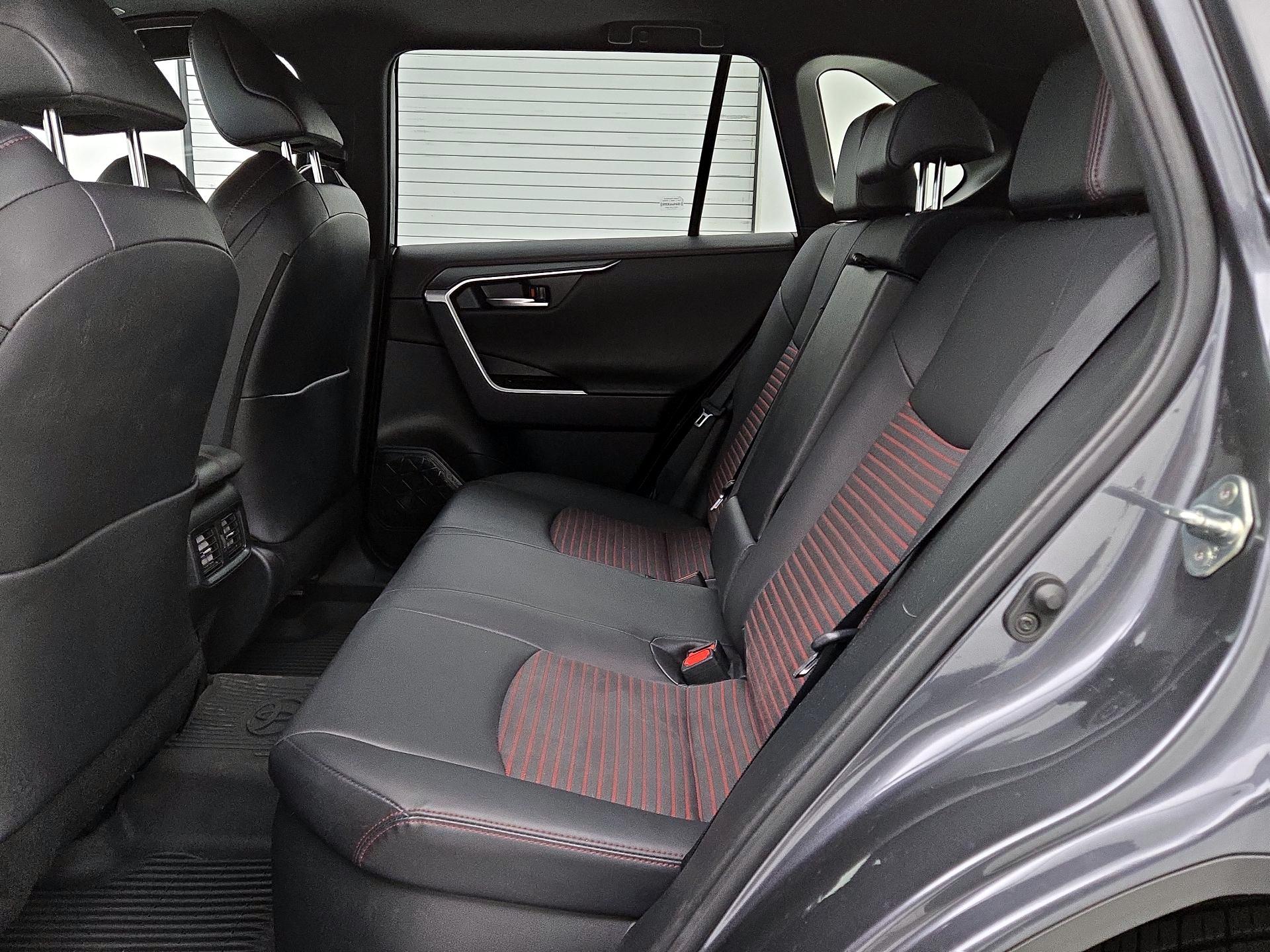 Thumbnail: 2023 Toyota RAV4 - 20