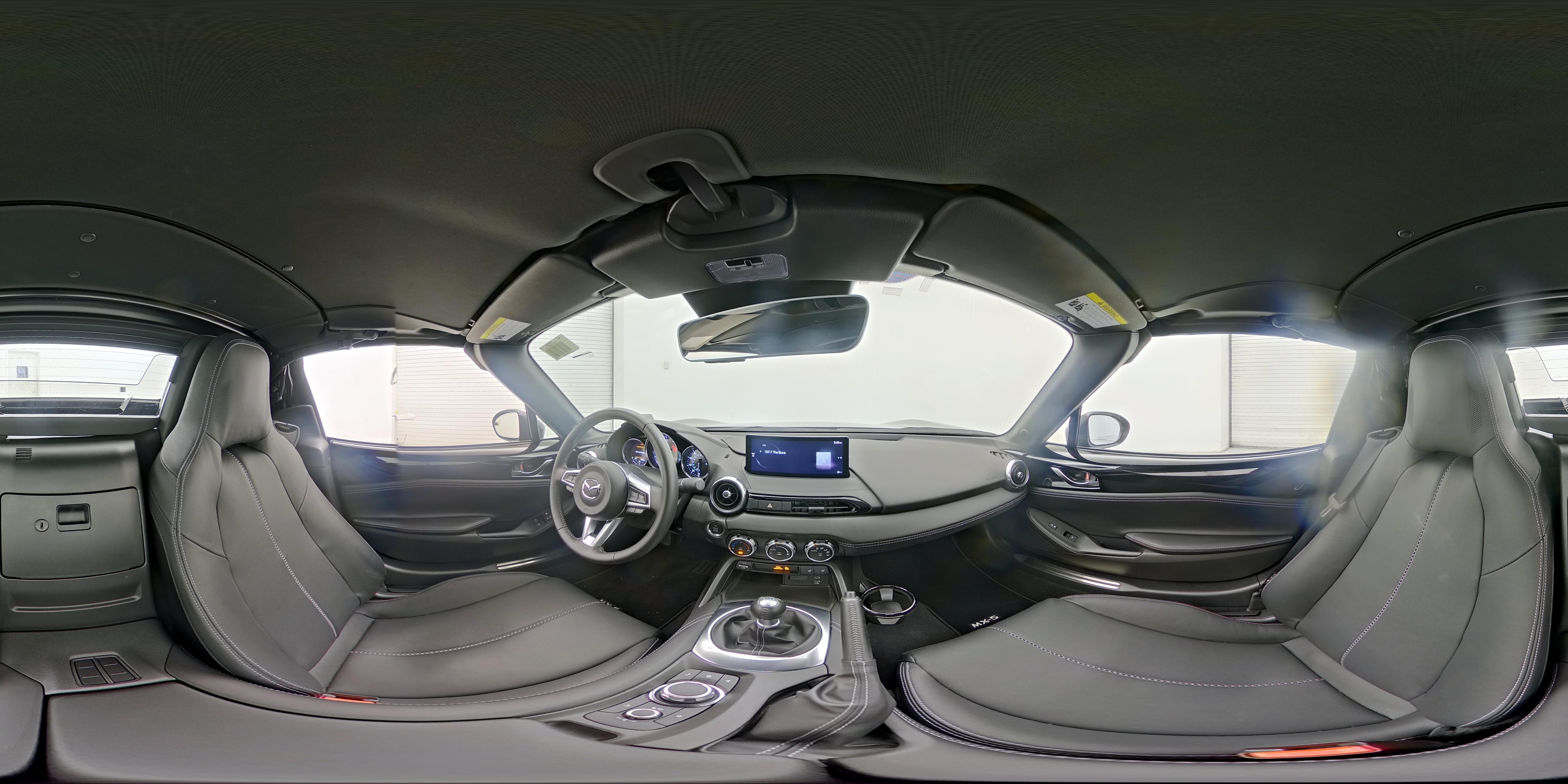 2025 Mazda MX-5 Miata RF Grand Touring - Photo 24