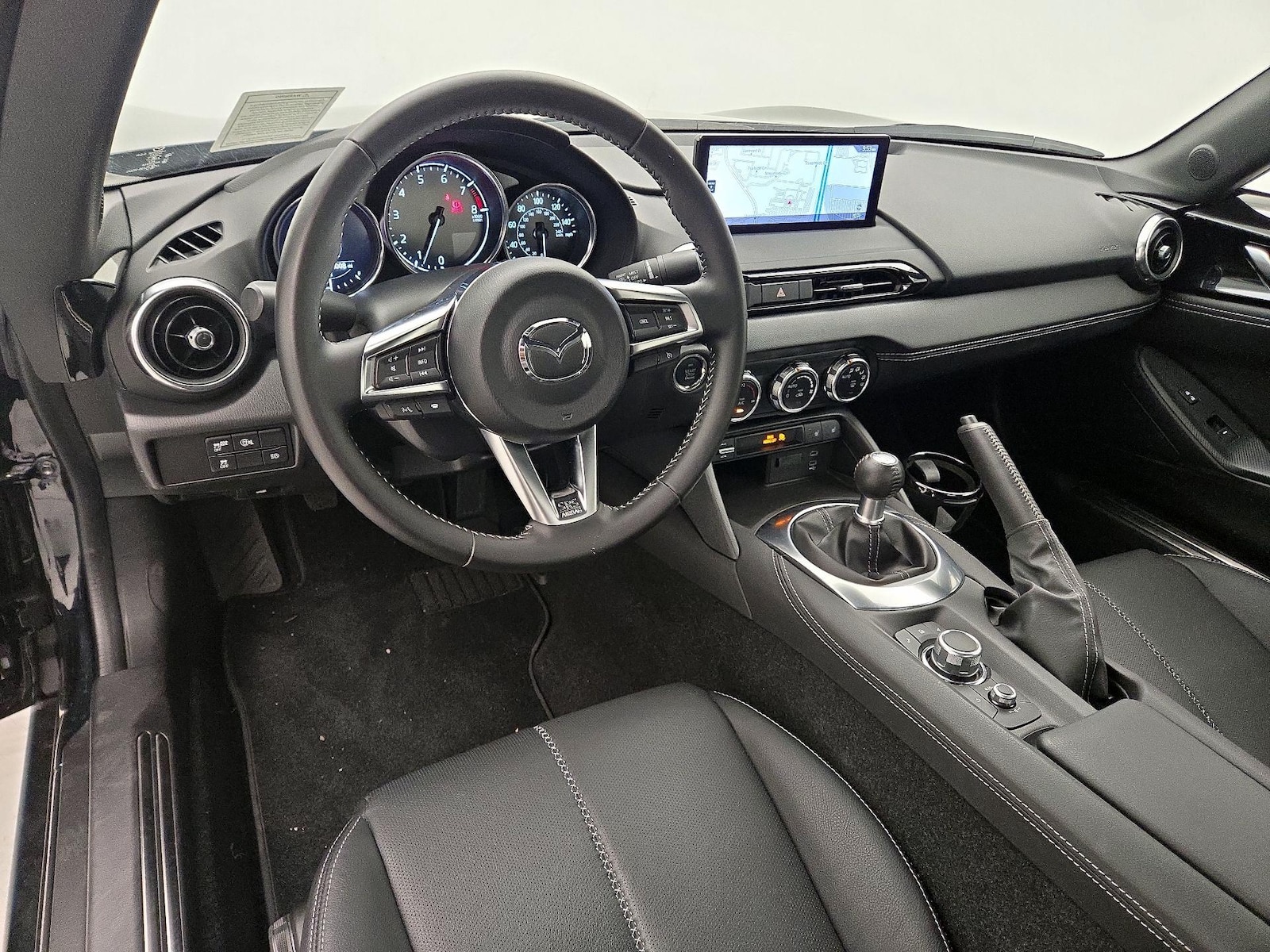 2025 Mazda MX-5 Miata RF Grand Touring - Photo 10
