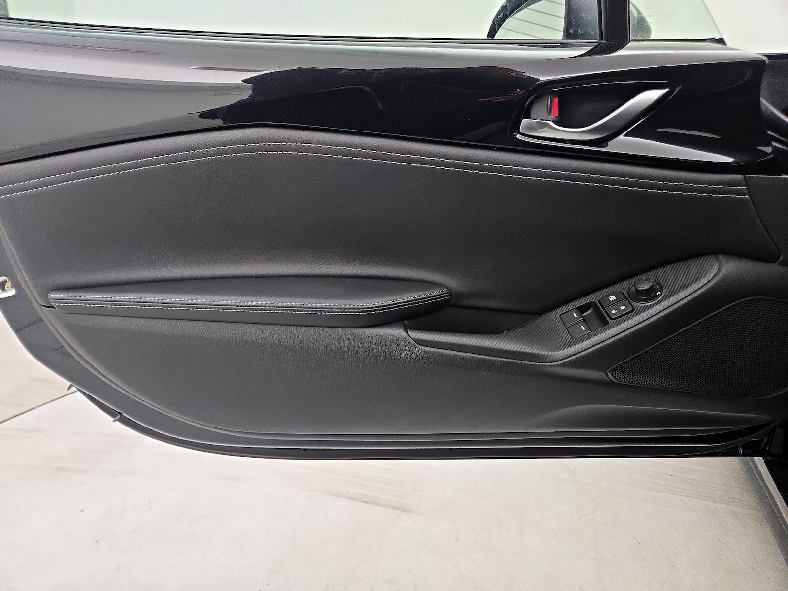 2025 Mazda MX-5 Miata RF Grand Touring - Photo 13