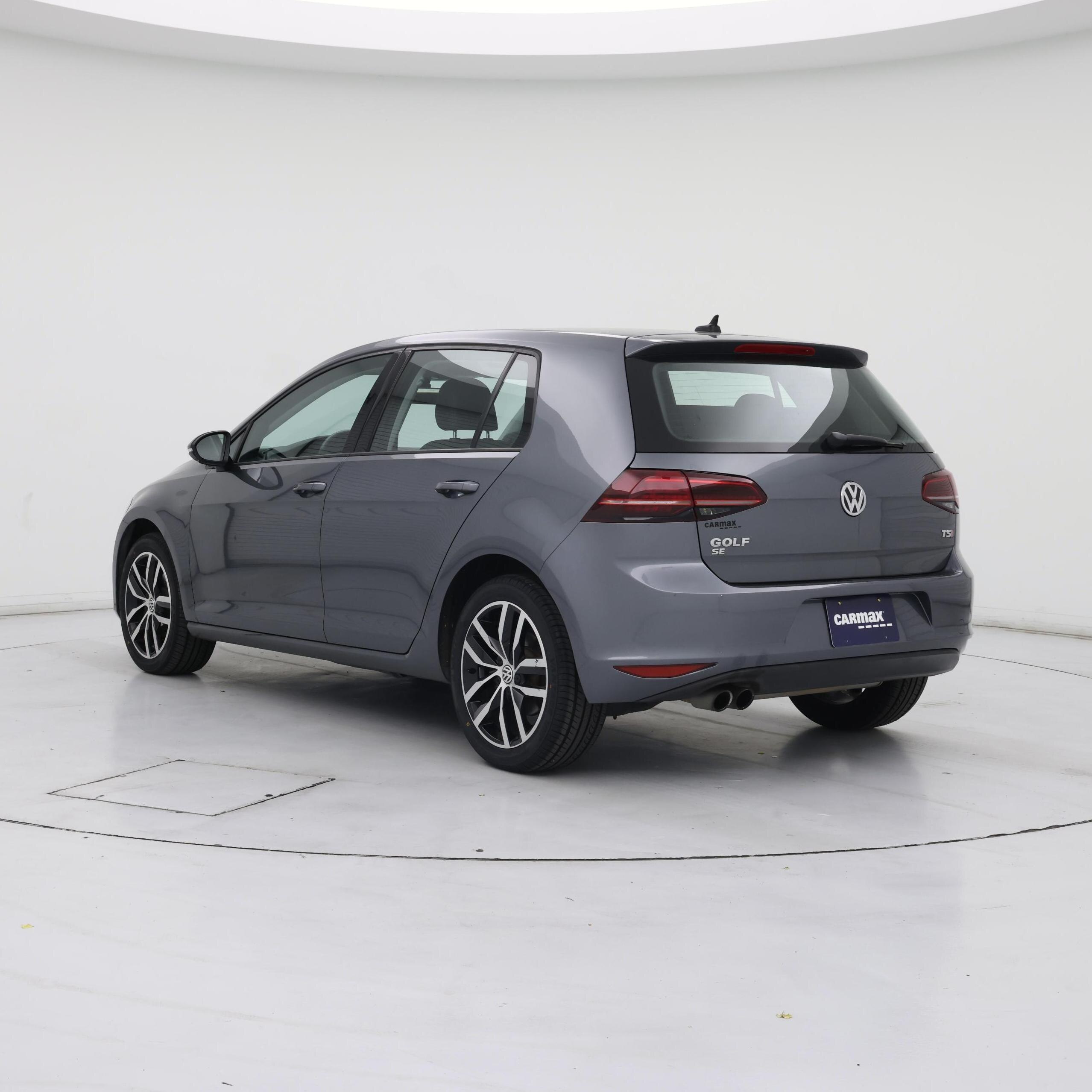 Thumbnail: 2016 Volkswagen Golf - 2