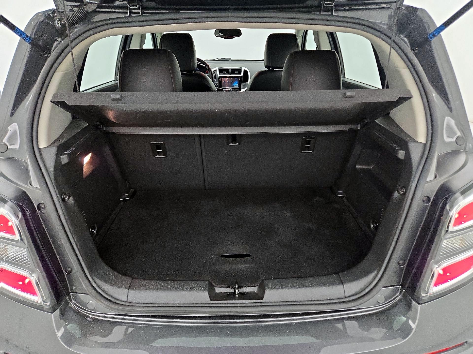 Thumbnail: 2017 Chevrolet Sonic - 19