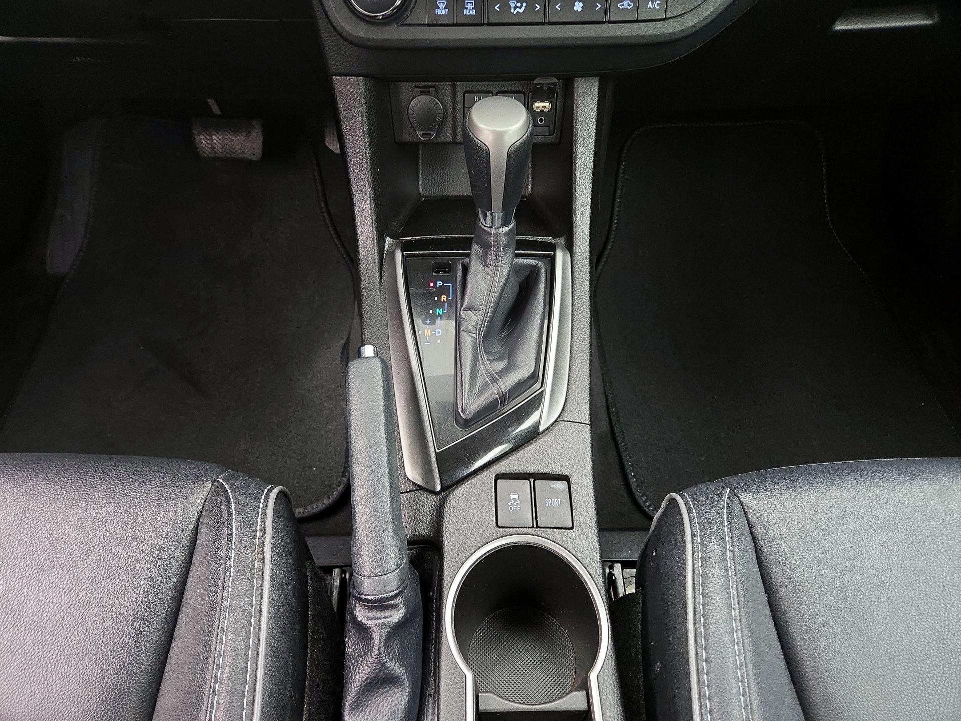 Thumbnail: 2016 Toyota Corolla - 17