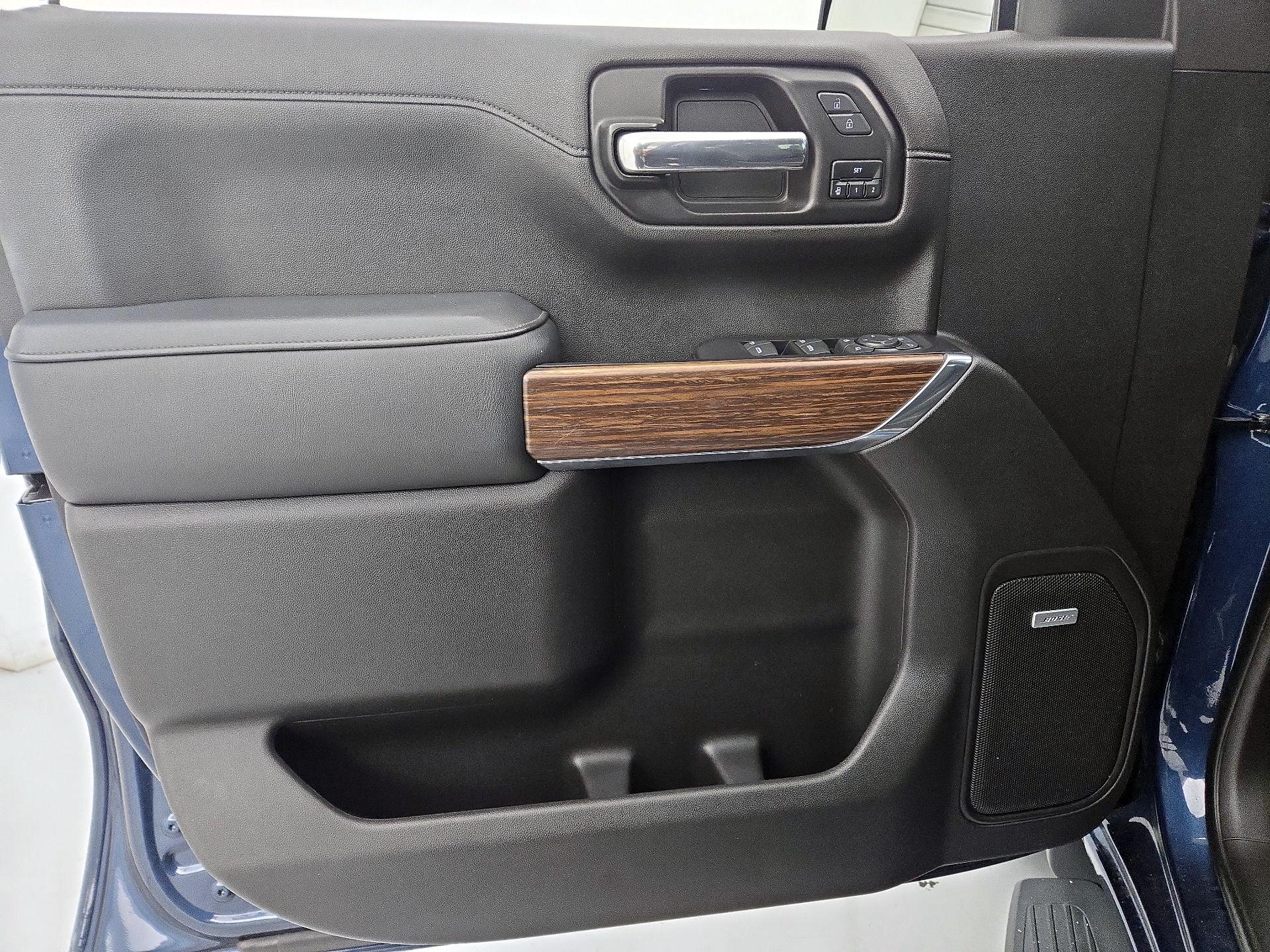 Thumbnail: 2021 Chevrolet Silverado 1500 - 12