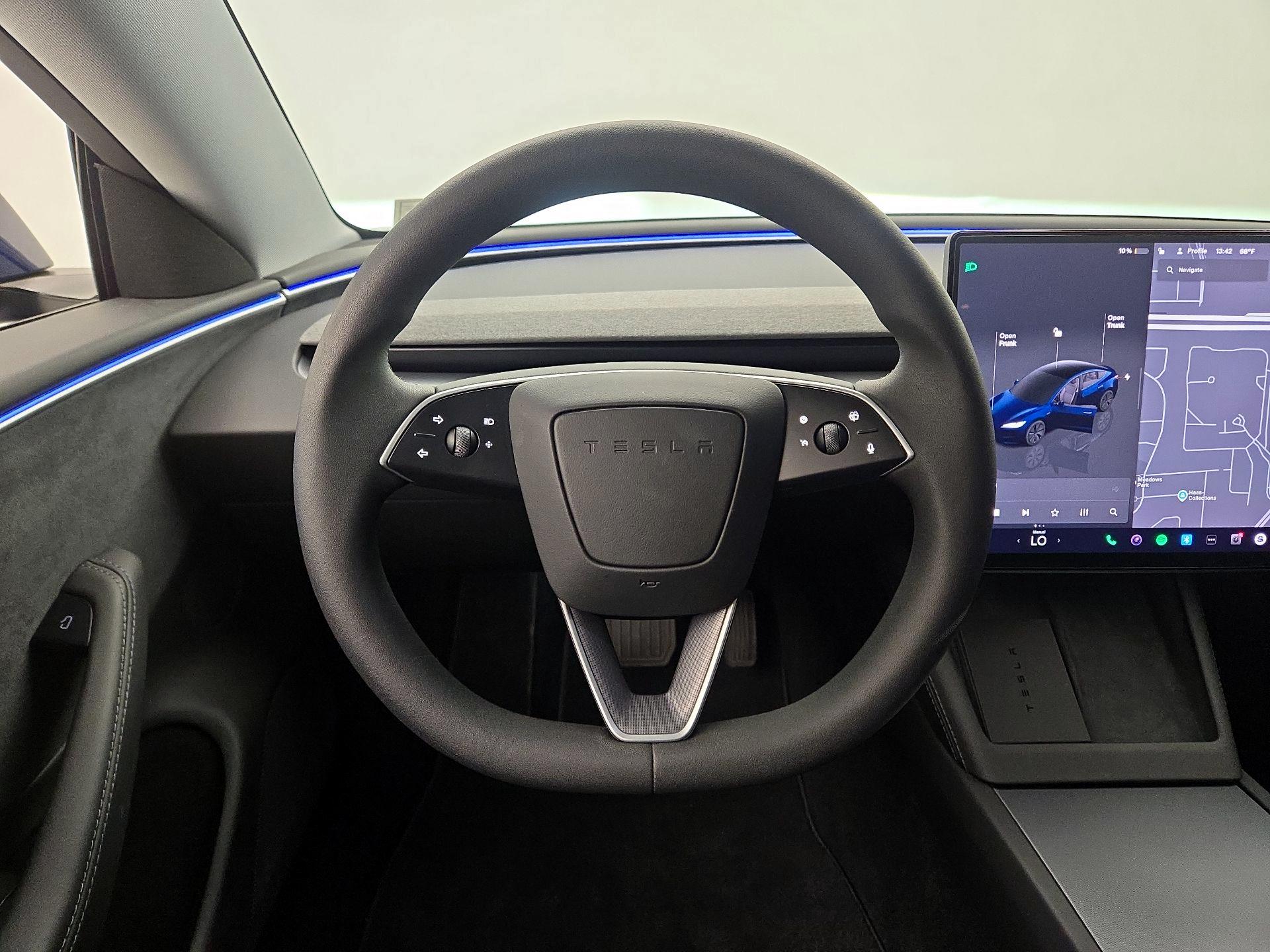 Thumbnail: 2025 Tesla Model 3 - 10