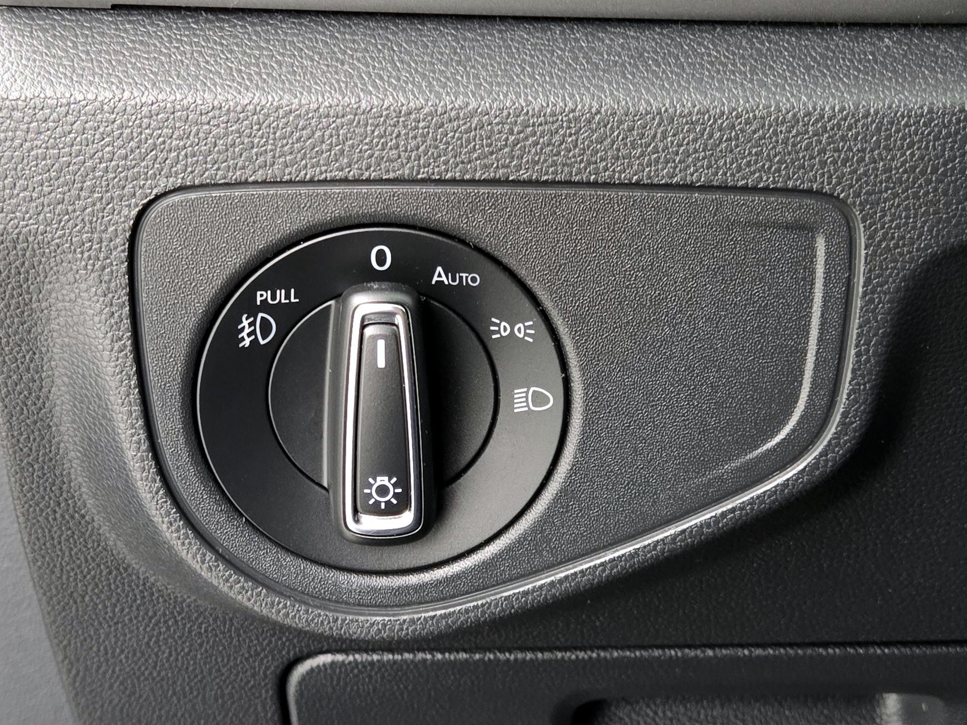 Thumbnail: 2019 Volkswagen Atlas - 13