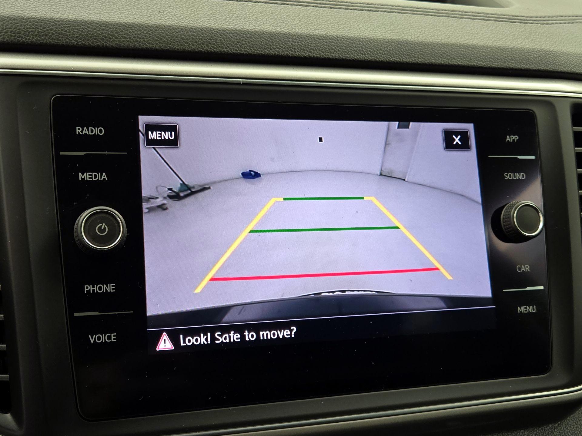 Thumbnail: 2019 Volkswagen Atlas - 14