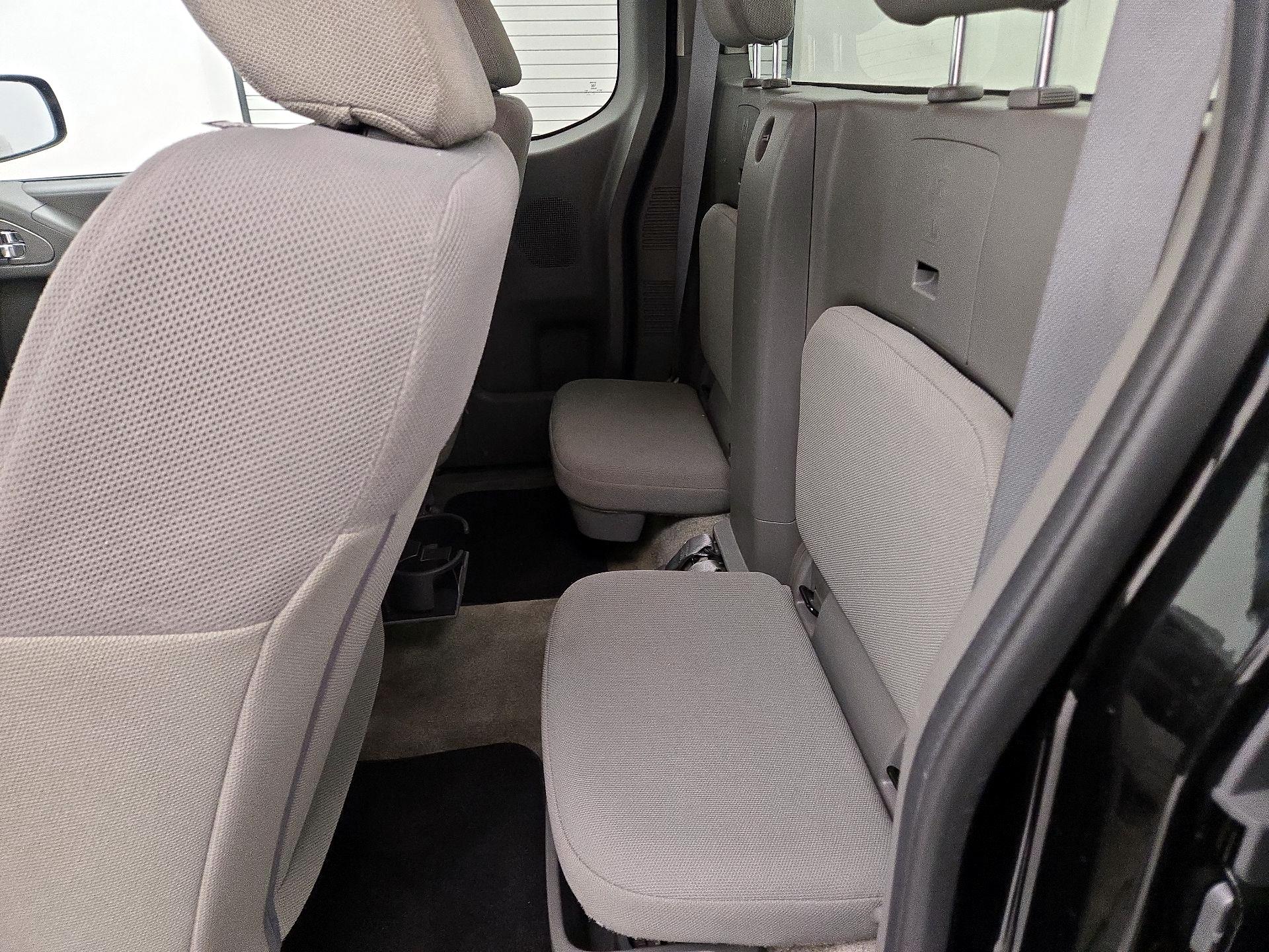 Thumbnail: 2018 Nissan Frontier - 17