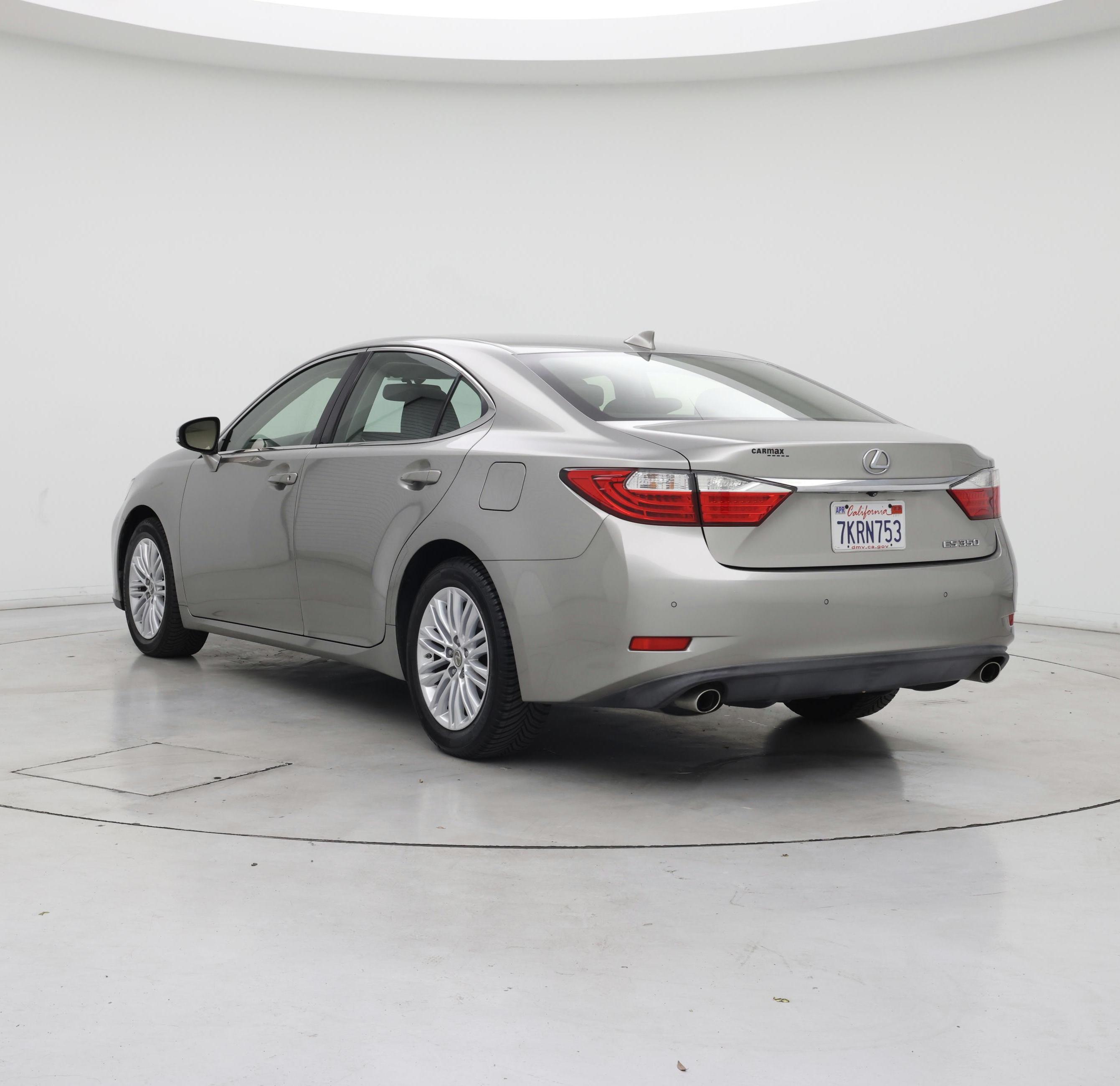 Thumbnail: 2015 Lexus ES - 2