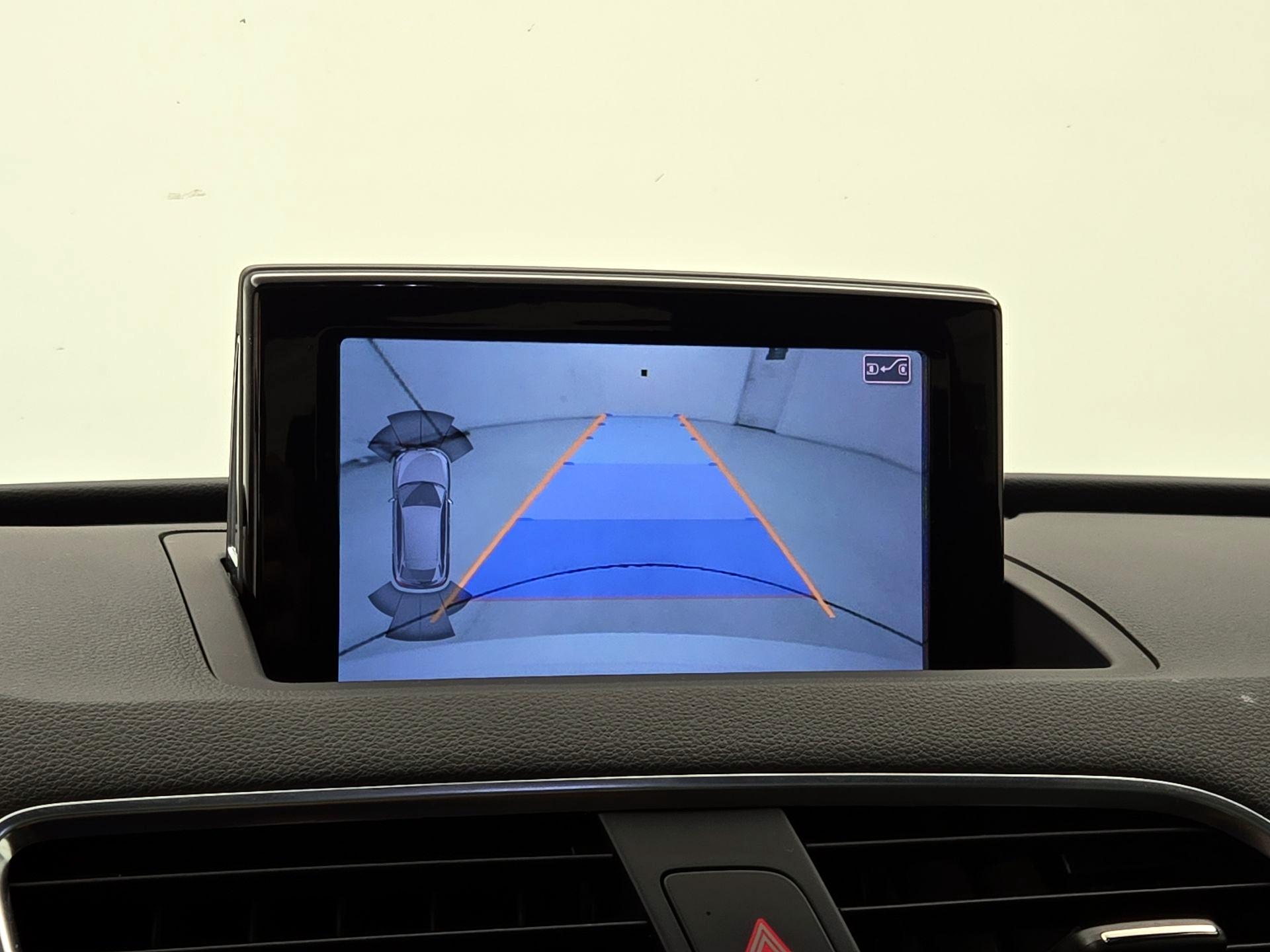 Thumbnail: 2016 Audi Q3 - 15