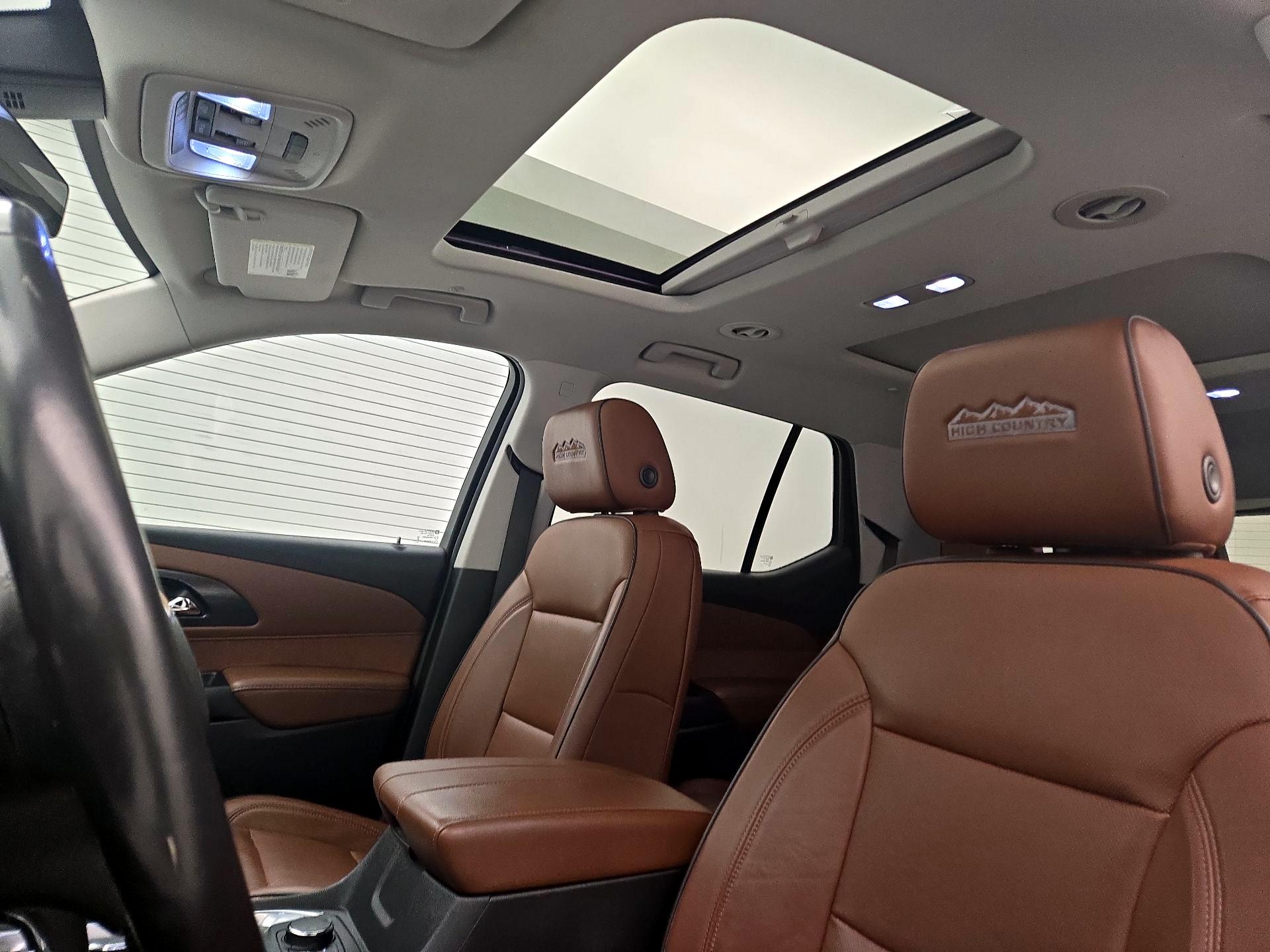 Thumbnail: 2019 Chevrolet Traverse - 19