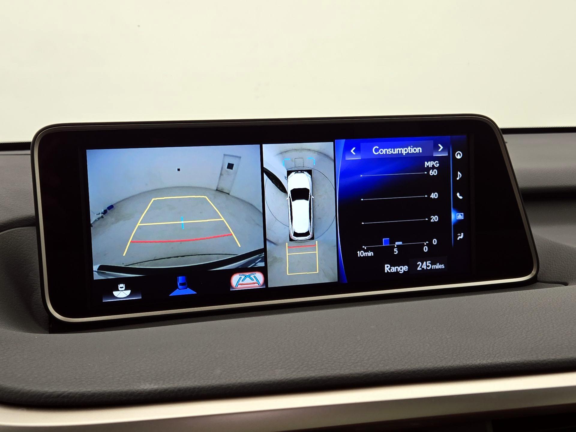 Thumbnail: 2017 Lexus RX - 15