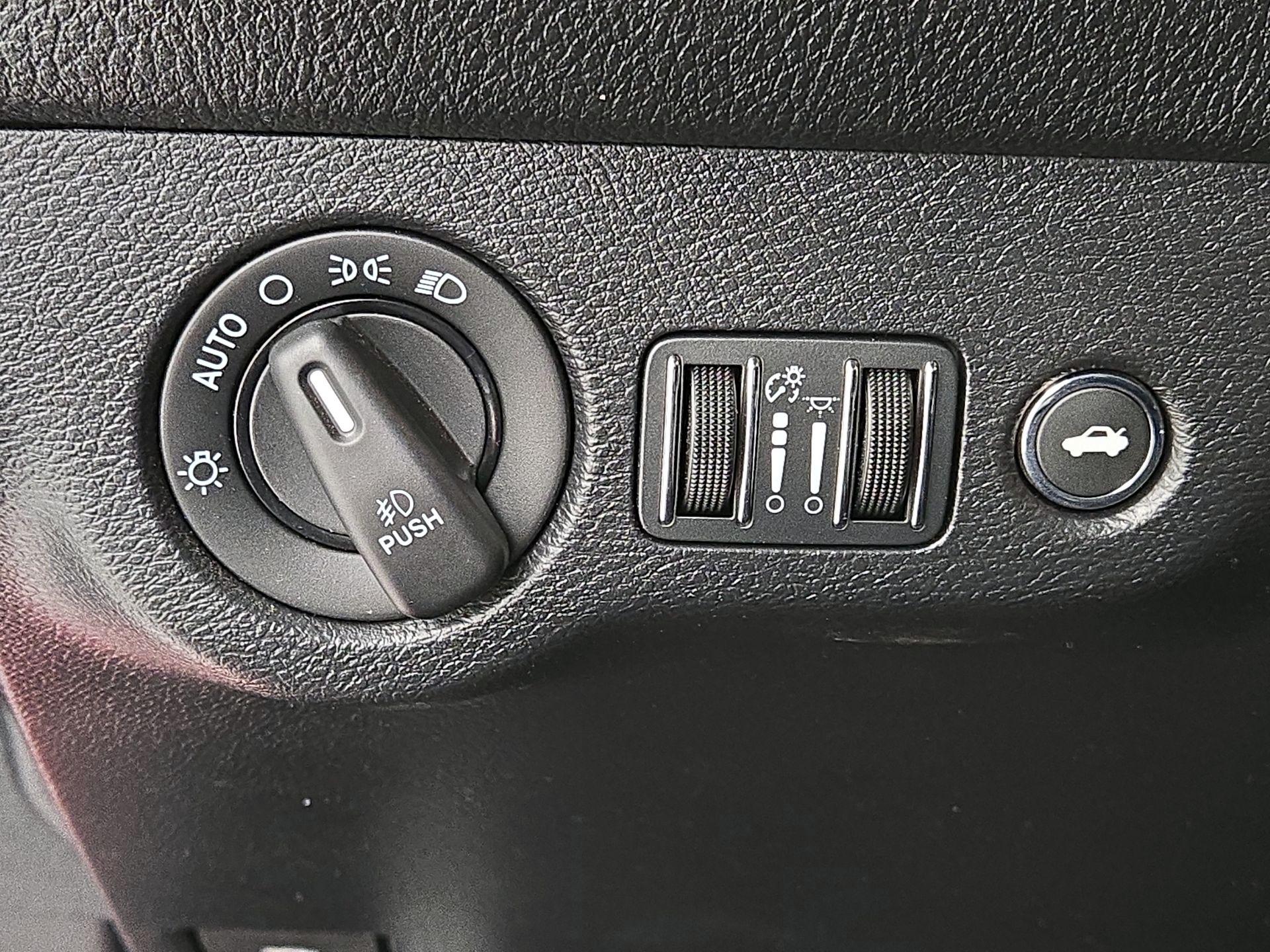 Thumbnail: 2016 Dodge Challenger - 13