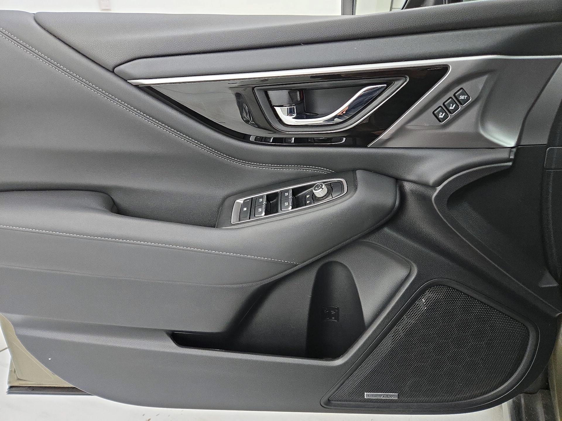 Thumbnail: 2020 Subaru Outback - 12