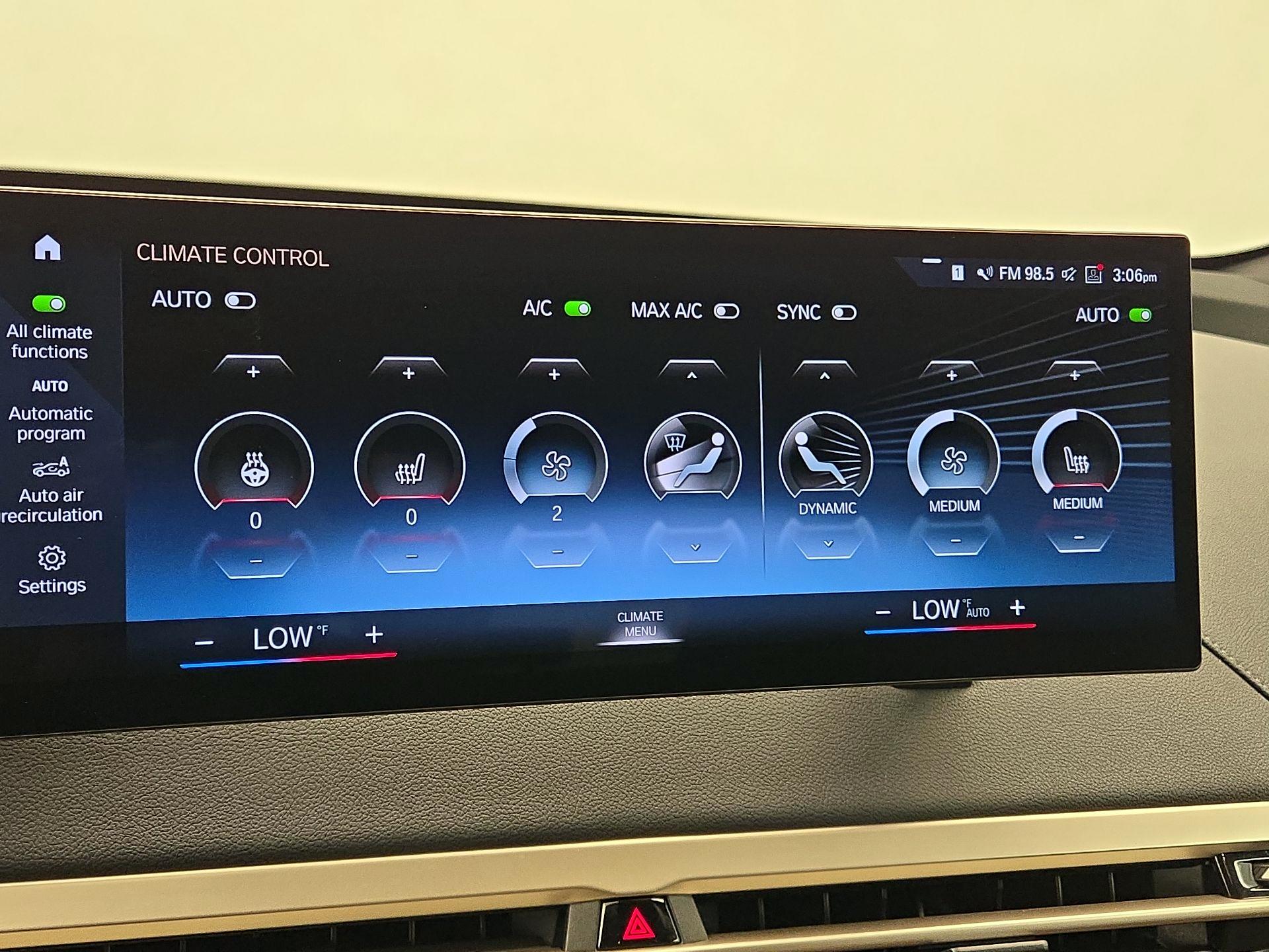 Thumbnail: 2023 BMW iX - 17