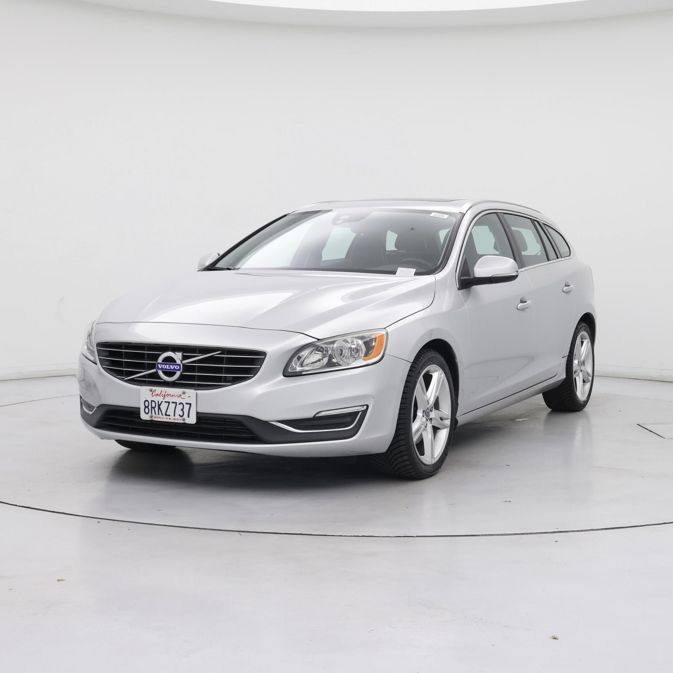 Thumbnail: 2016 Volvo V60 - 4