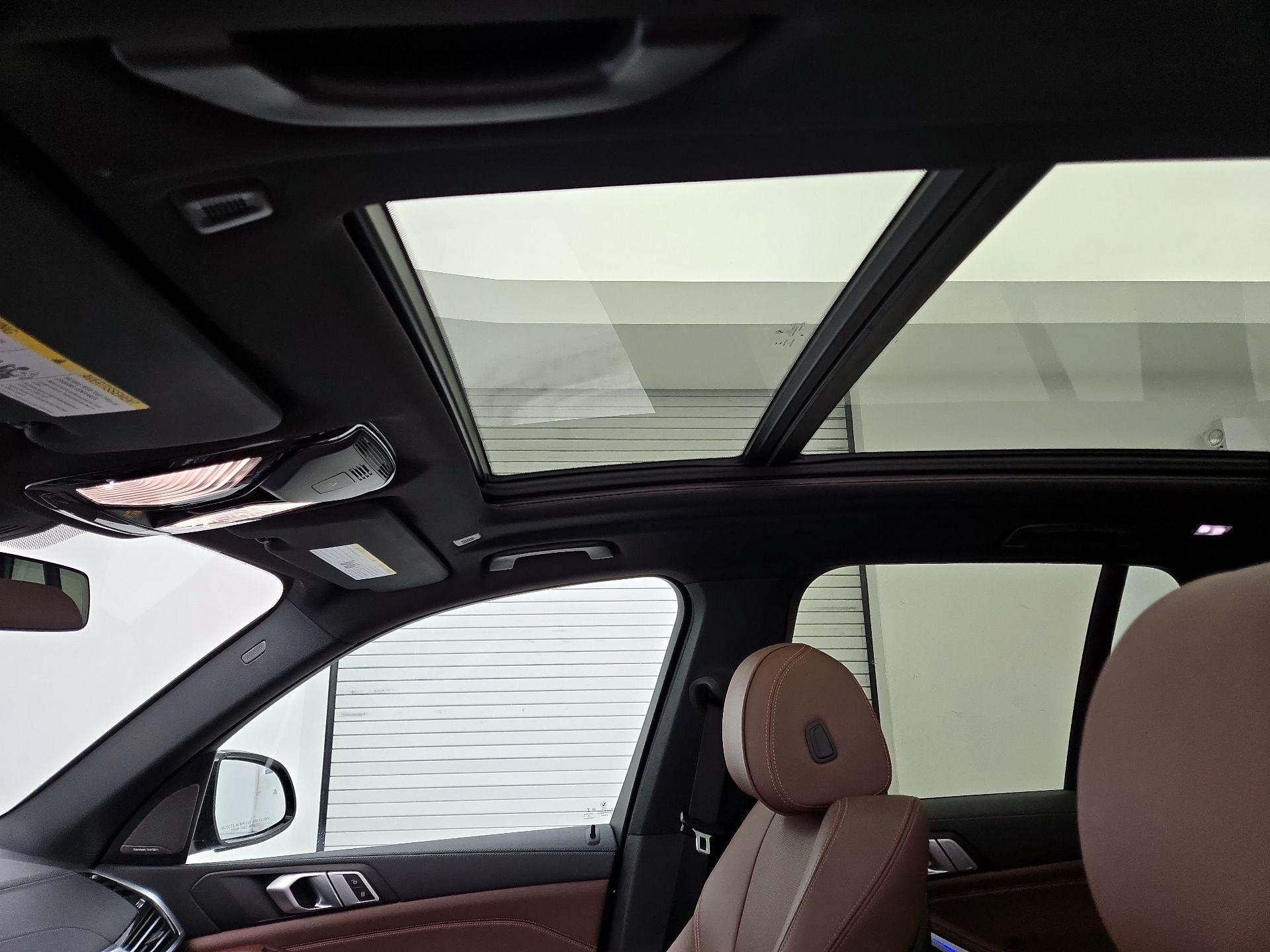 Thumbnail: 2020 BMW X5 - 20
