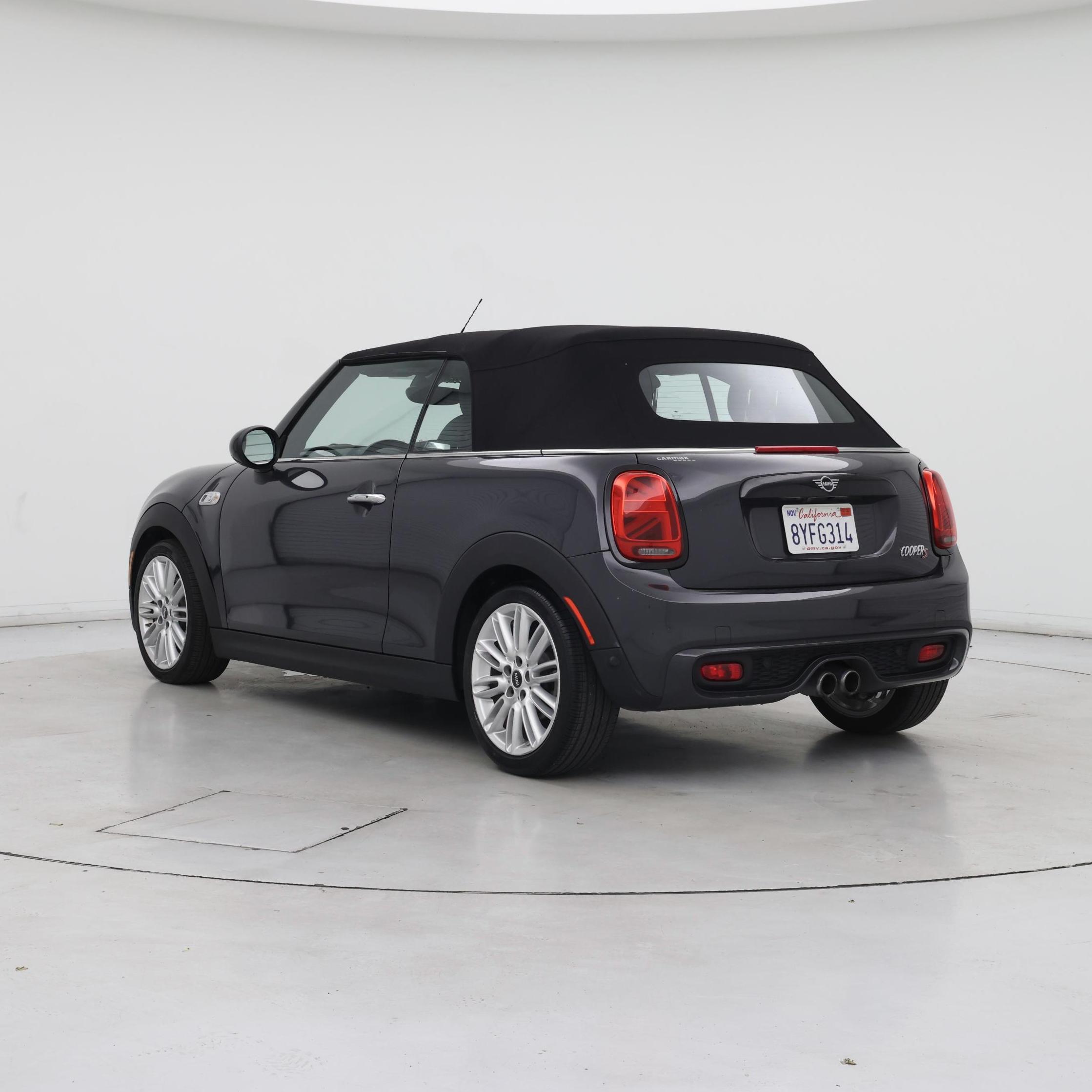 Thumbnail: 2019 MINI Cooper - 2
