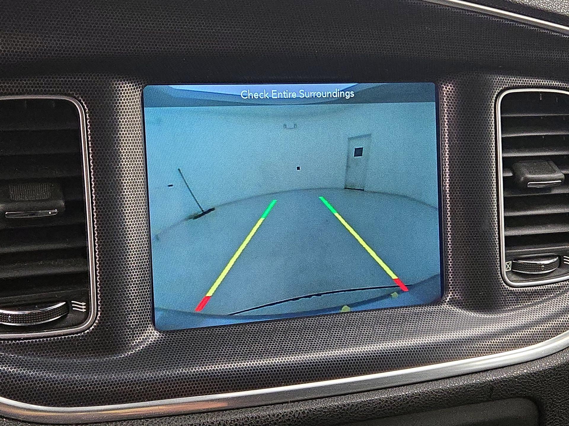 Thumbnail: 2018 Dodge Charger - 14