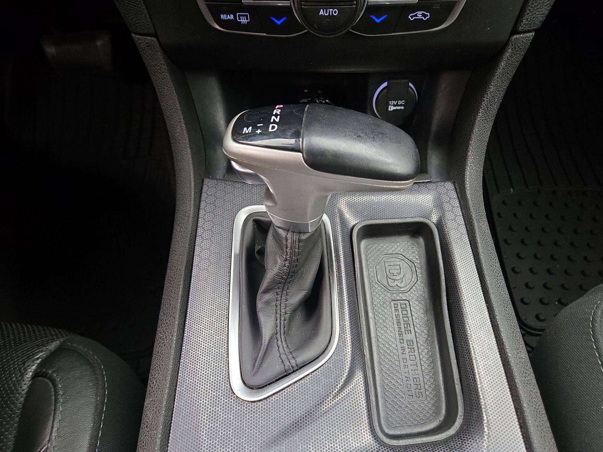 Thumbnail: 2018 Dodge Charger - 17