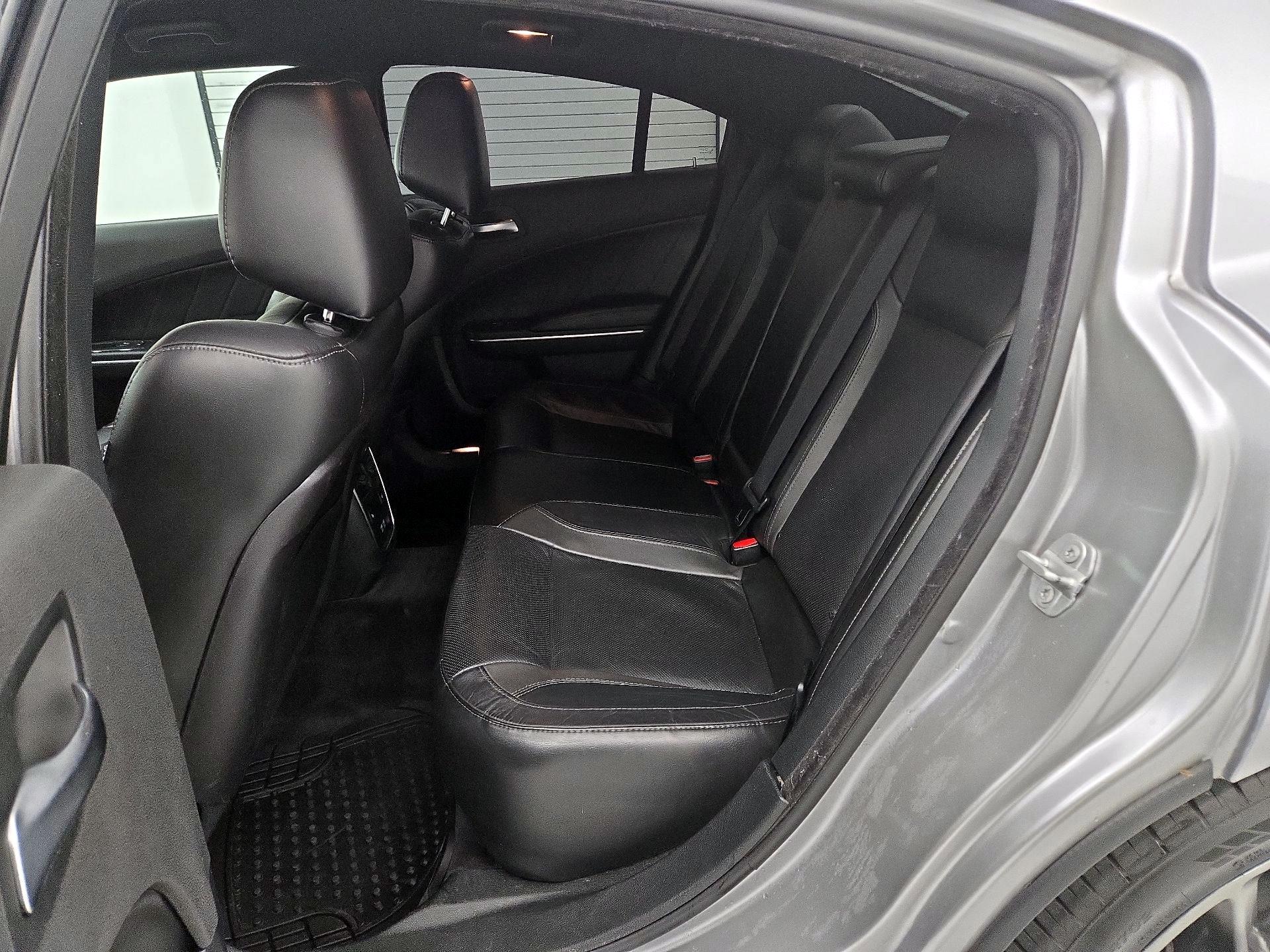 Thumbnail: 2018 Dodge Charger - 19