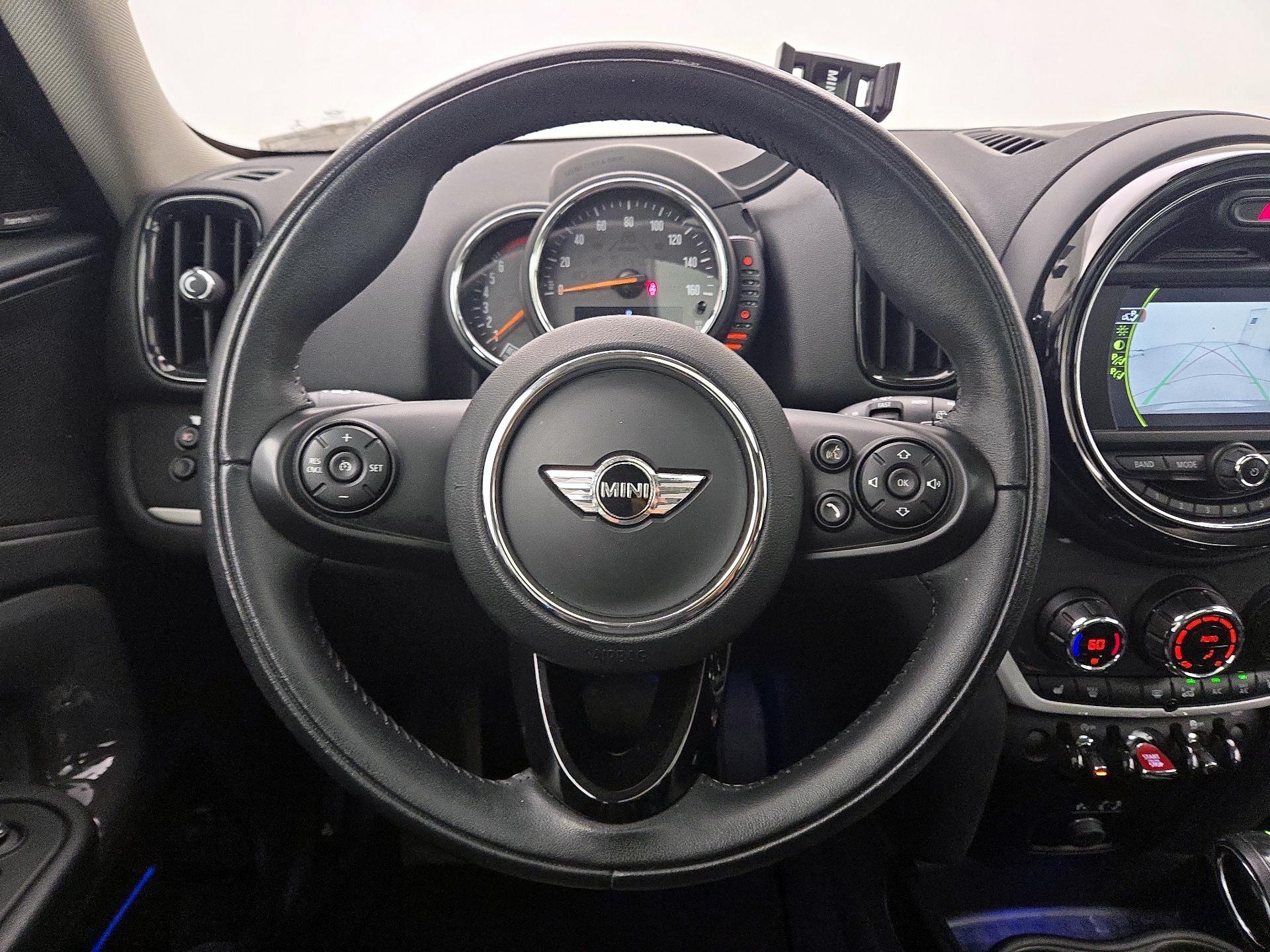 Thumbnail: 2017 MINI Cooper Countryman - 10