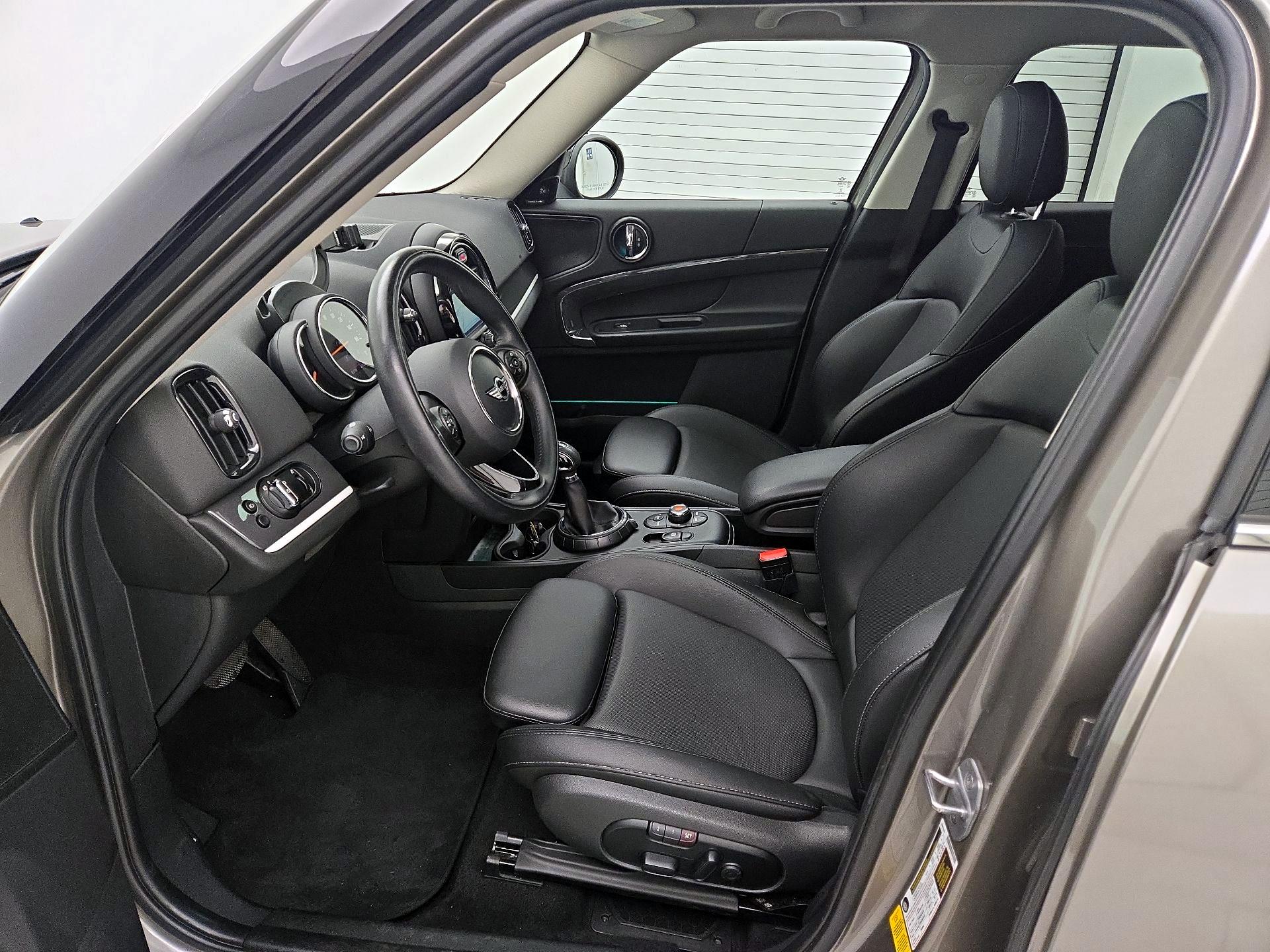 Thumbnail: 2017 MINI Cooper Countryman - 11