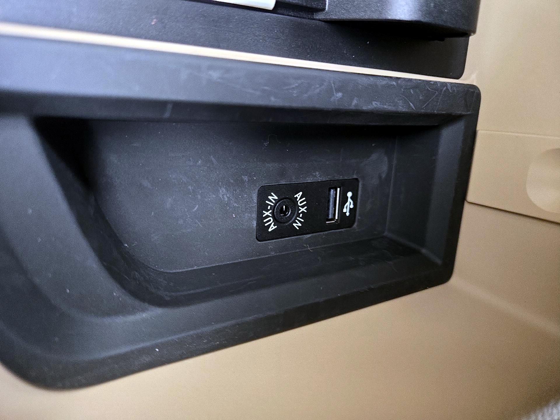 Thumbnail: 2015 BMW 3 Series - 19