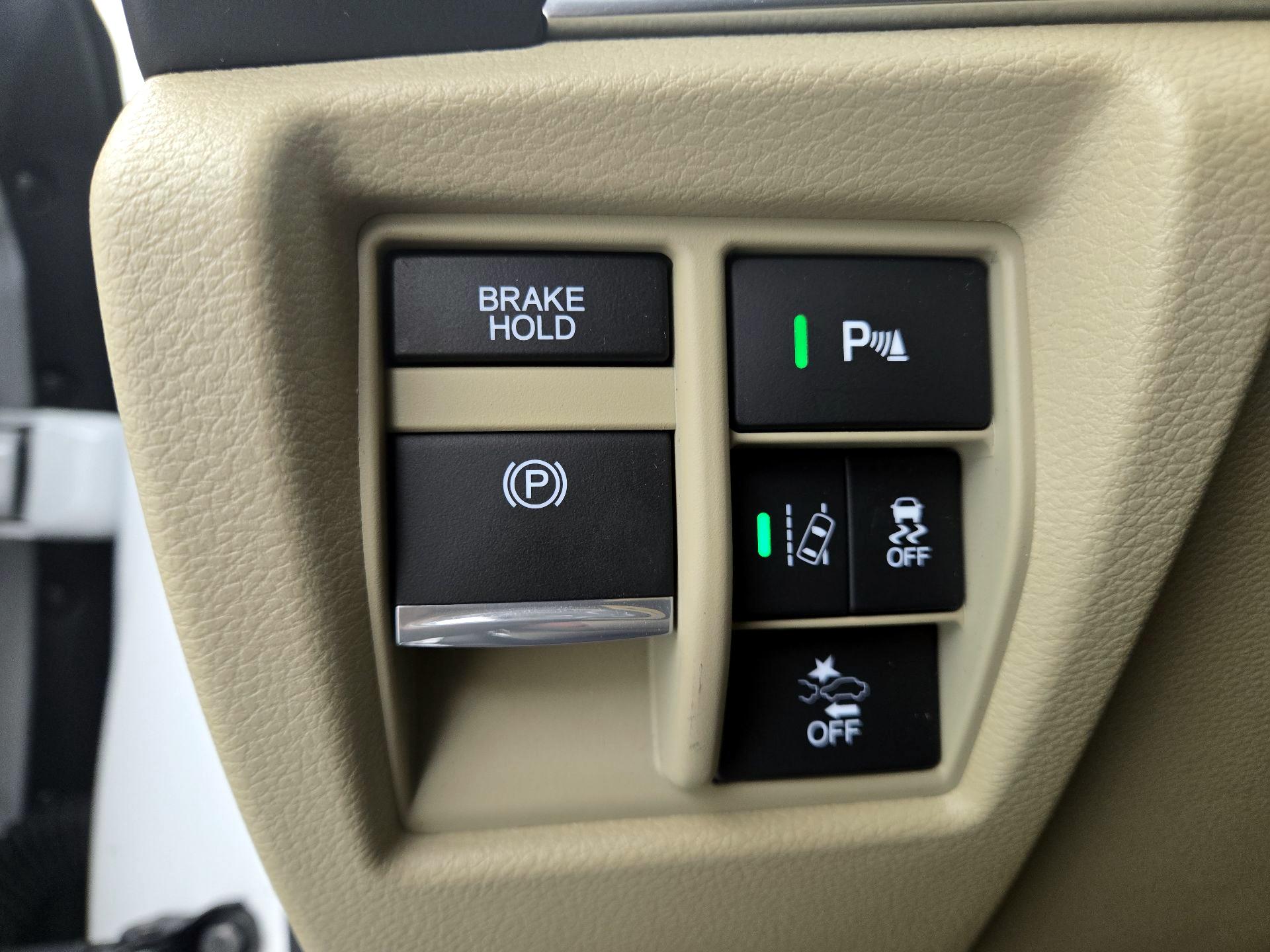 Thumbnail: 2020 Acura MDX - 13