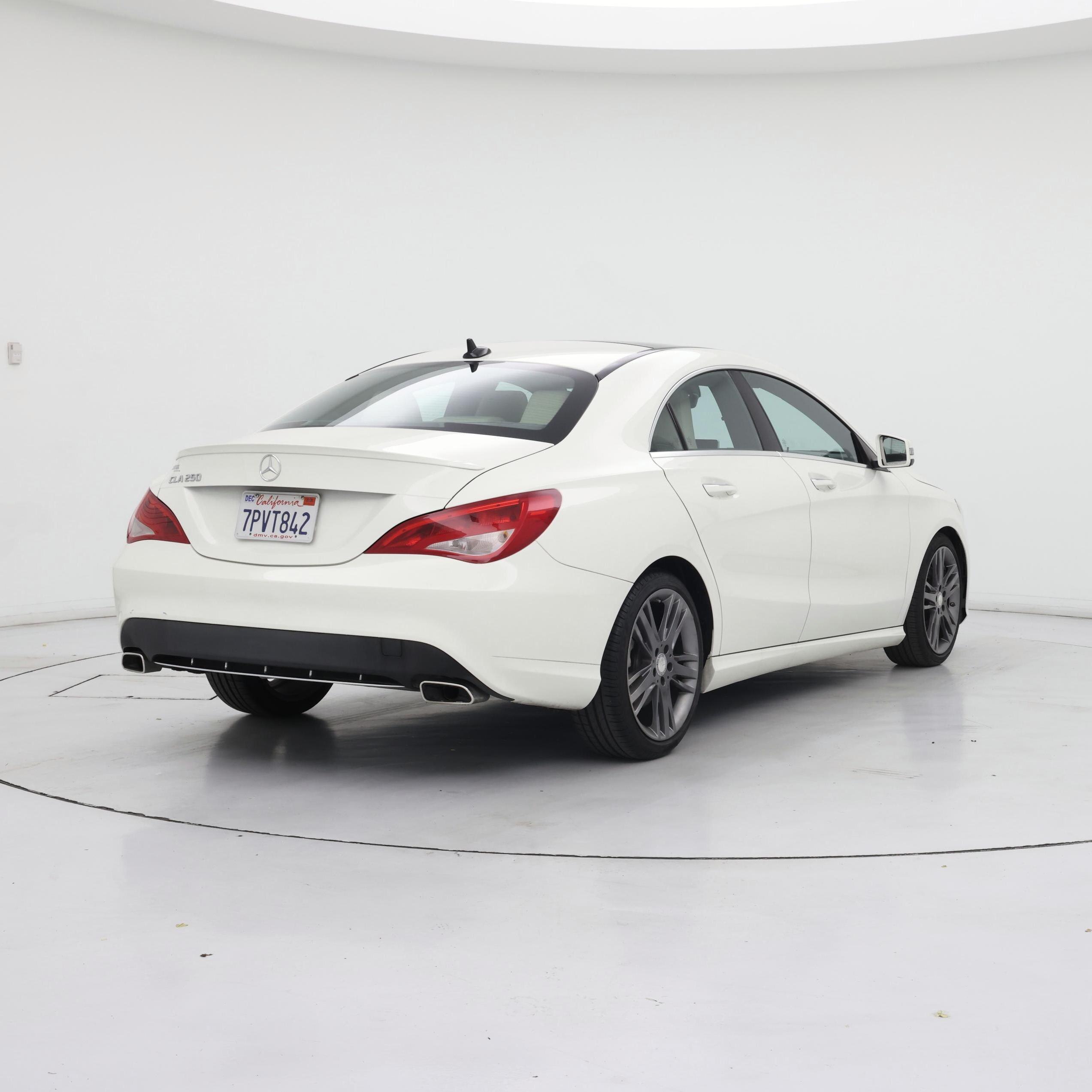 Thumbnail: 2015 Mercedes-Benz CLA - 8