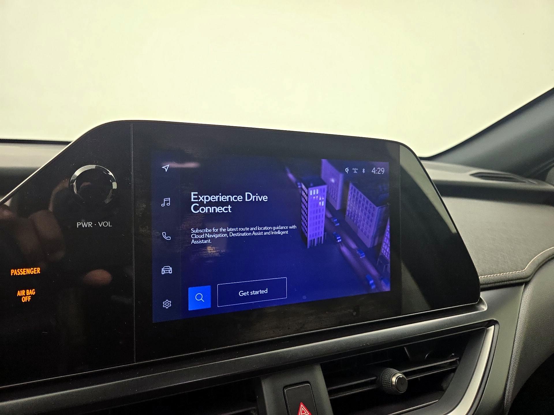 Thumbnail: 2023 Lexus UX - 15