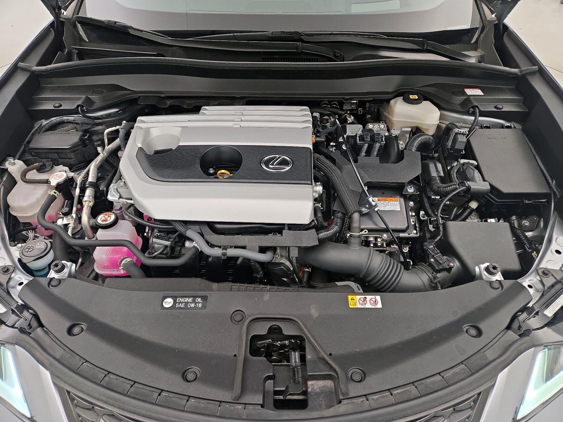 Thumbnail: 2023 Lexus UX - 20