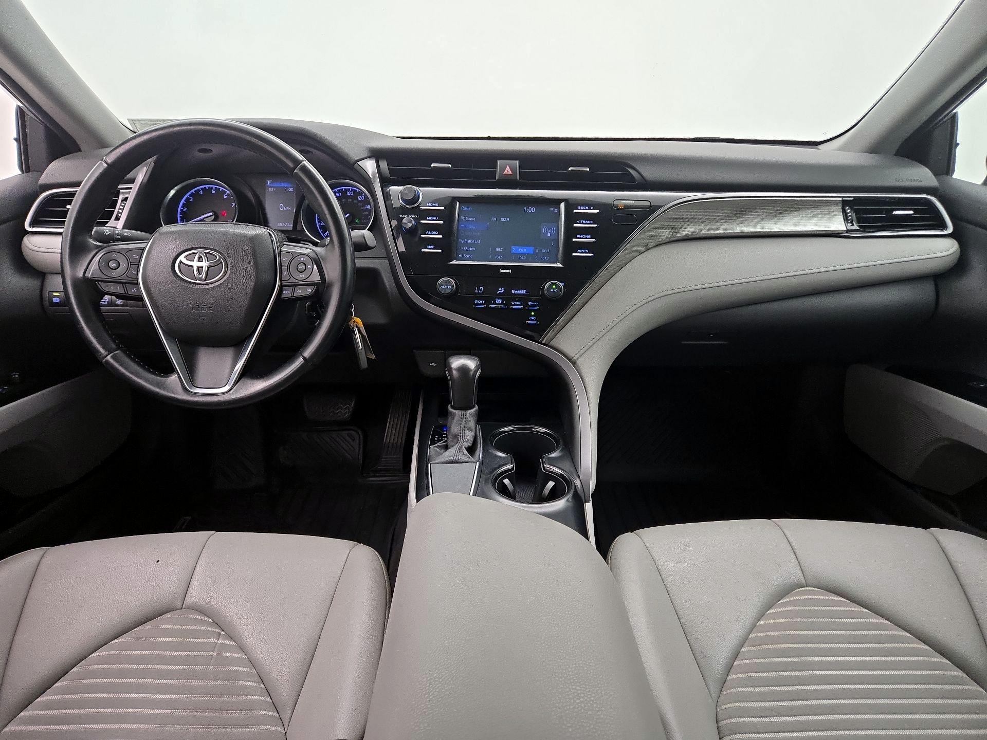 Thumbnail: 2020 Toyota Camry - 9