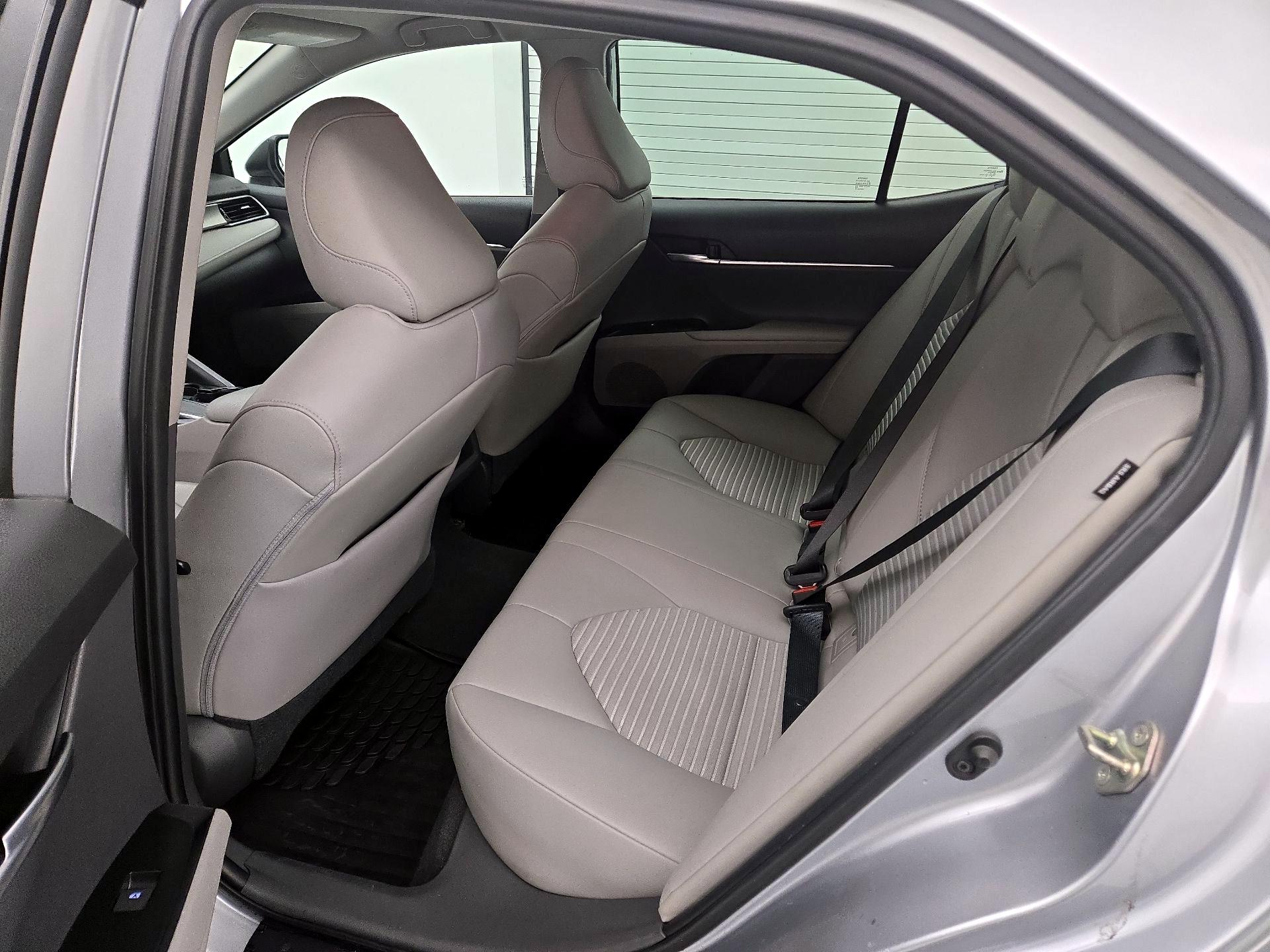 Thumbnail: 2020 Toyota Camry - 19