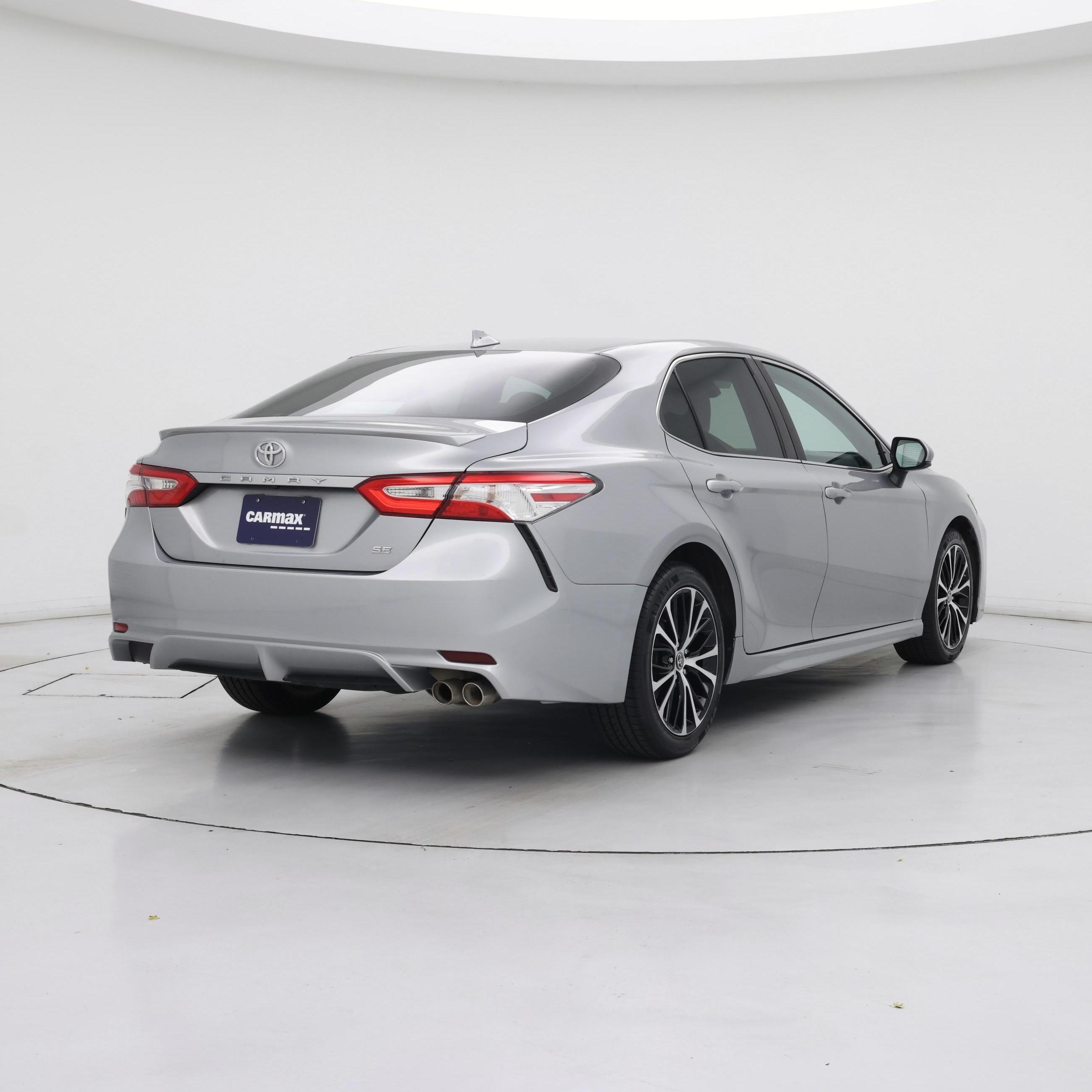 Thumbnail: 2020 Toyota Camry - 8